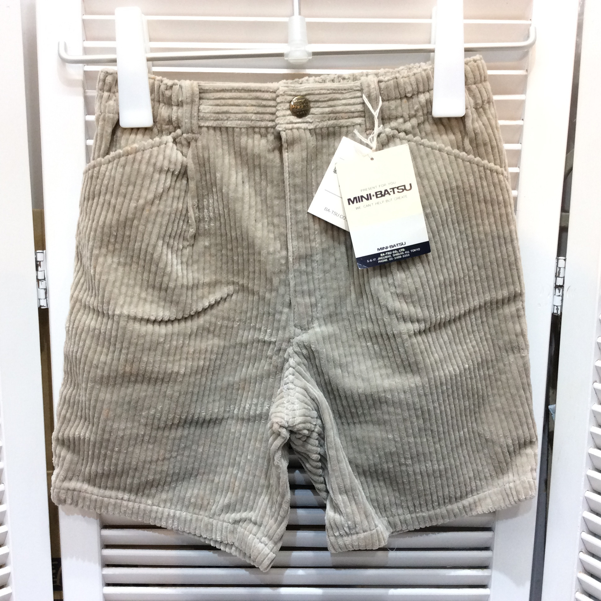 未使用☆MINI BA-TSU ミニバツ キッズ コーデュロイハーフパンツ 120cm グレー系 子供 男の子