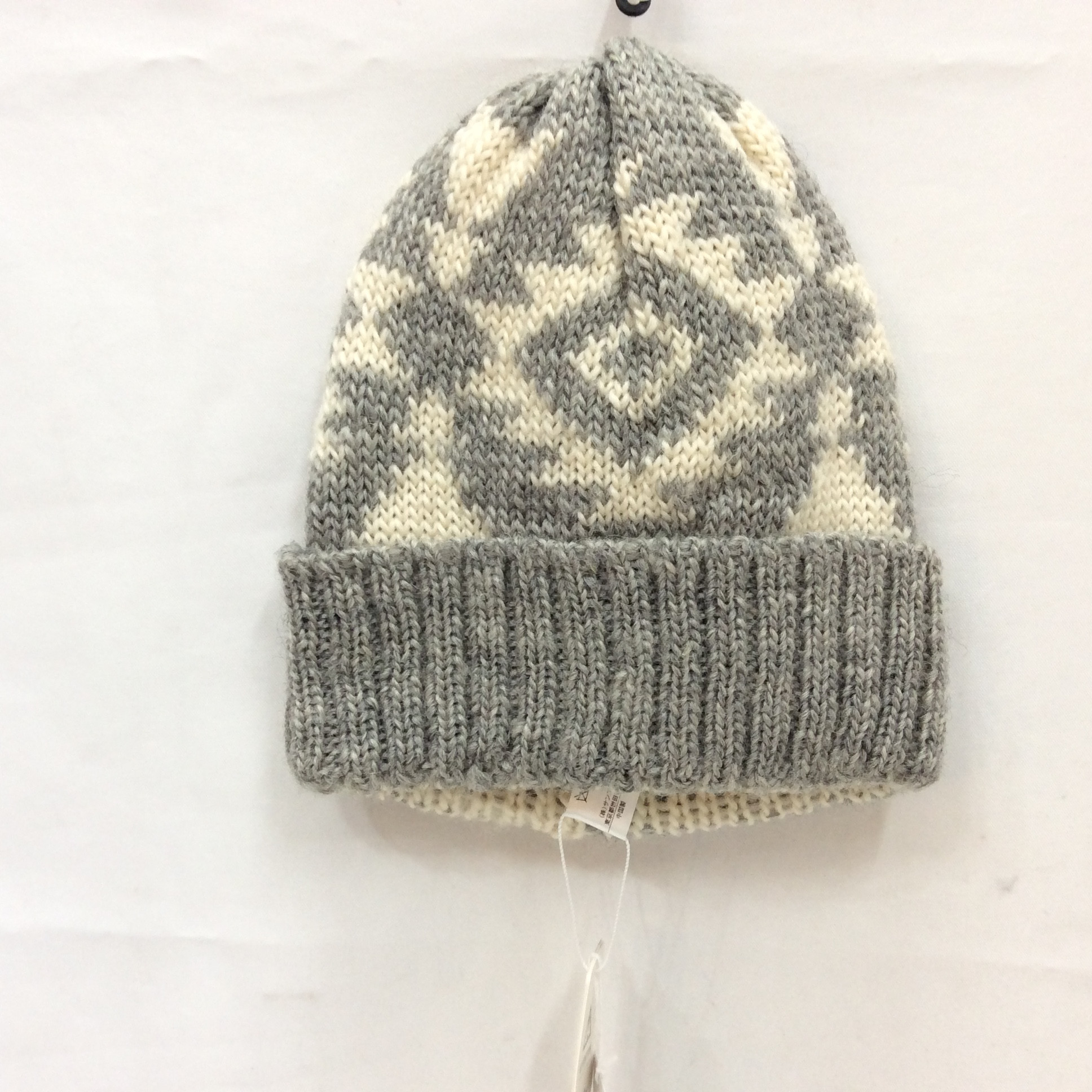 未使用 フリーズマート  ニット帽  グレー柄