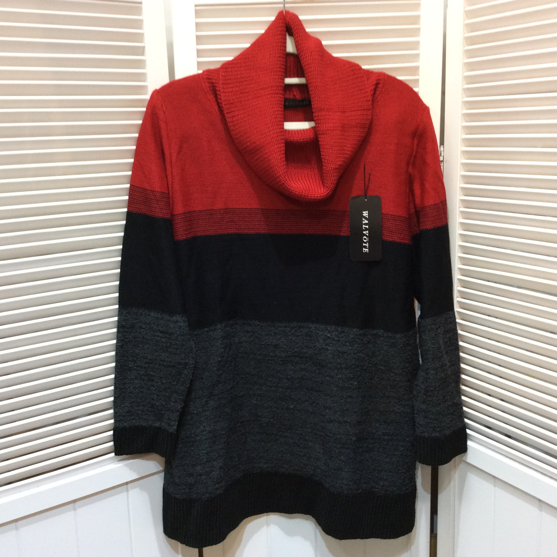 未使用☆WALVOTE ウォルヴォーテ タートルロングセーター M~L レッド×ブラック×グレー