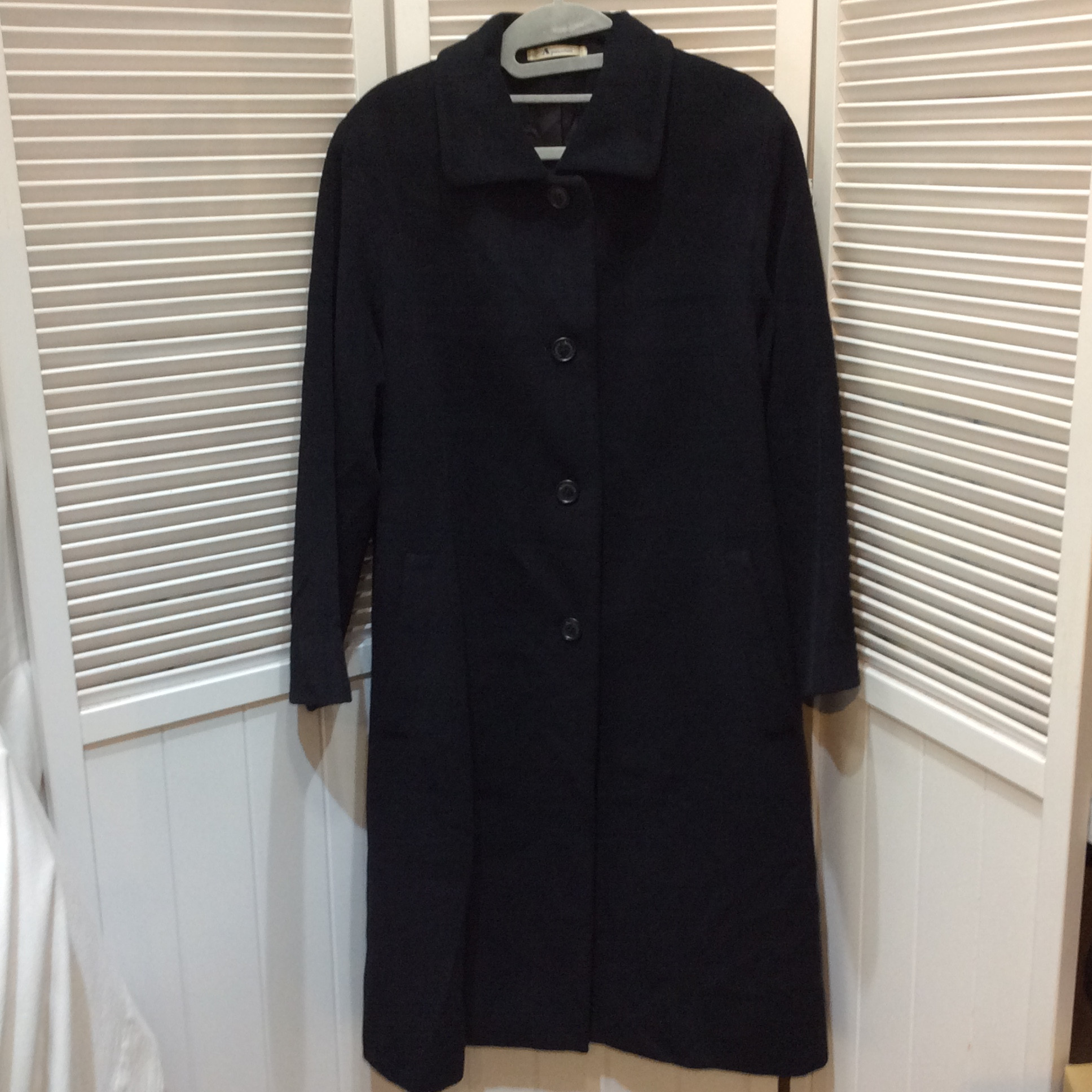 アクアスキュータム アンゴラ混コート 9号 ブラック