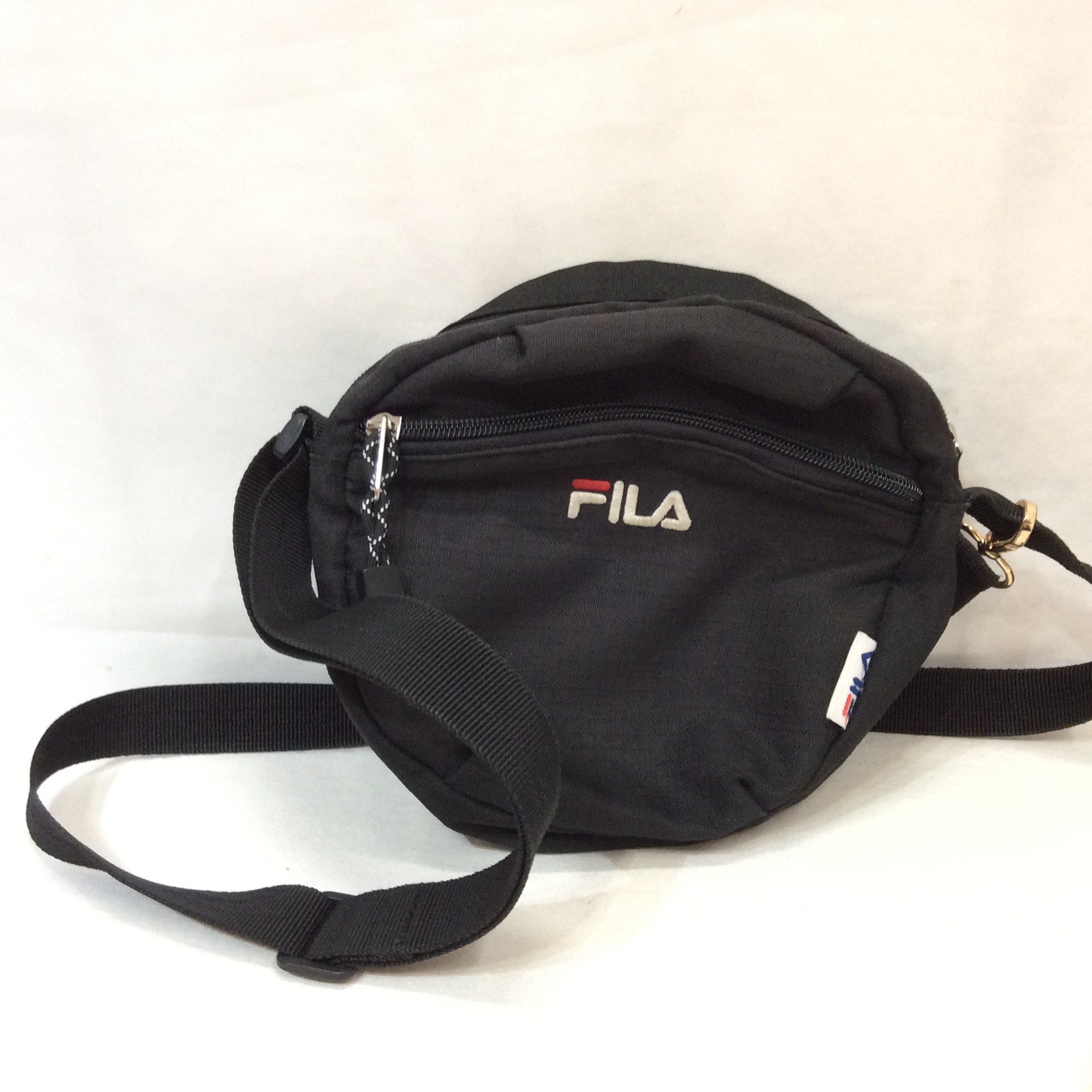 FILA ナイロンポシェット  黒