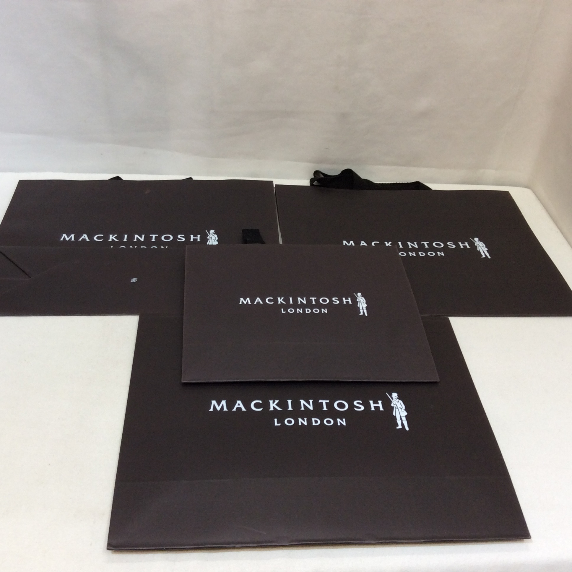 マッキントッシュ 紙袋 中４枚＆小１枚セット  