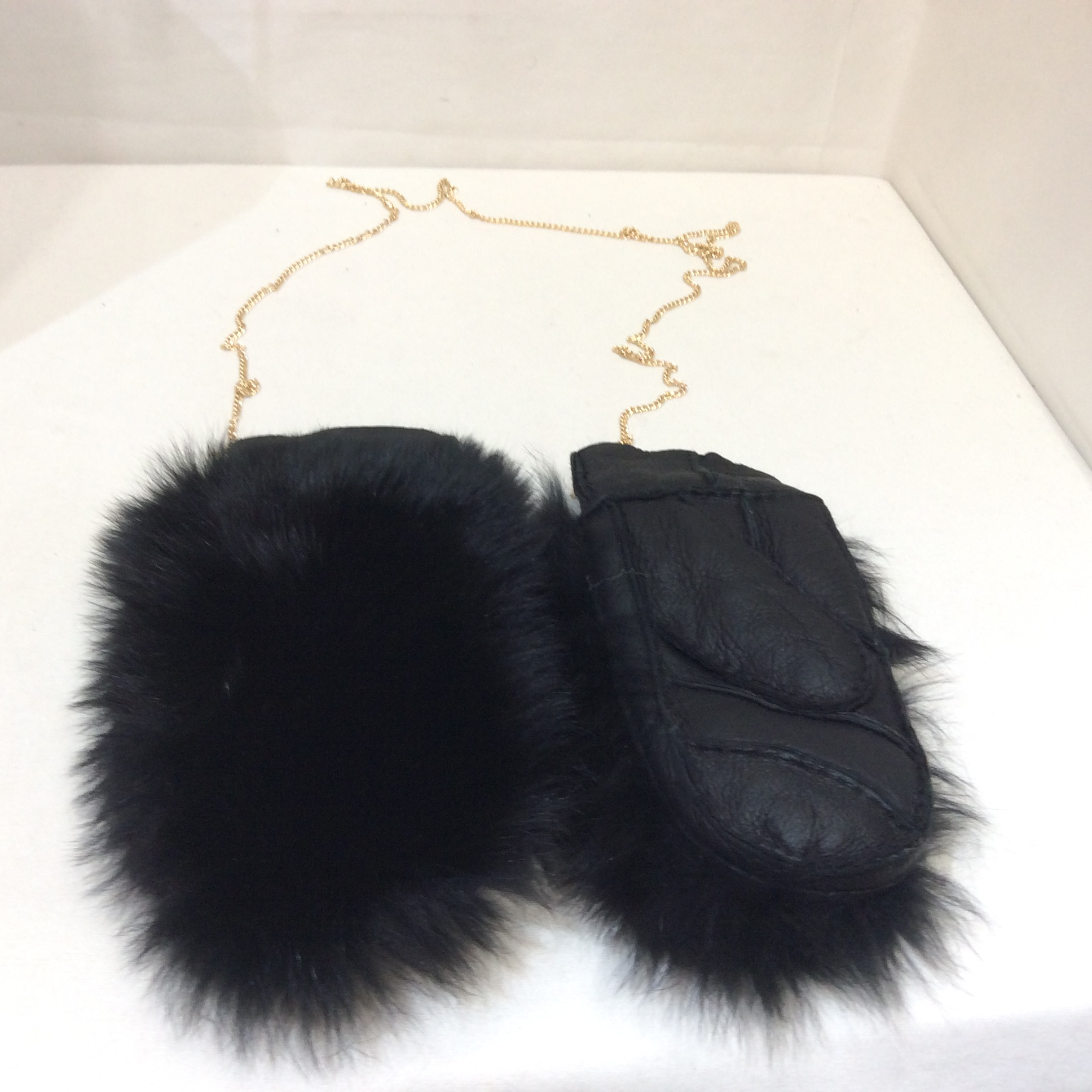 未使用 モガ チェーン付きムートン手袋  黒