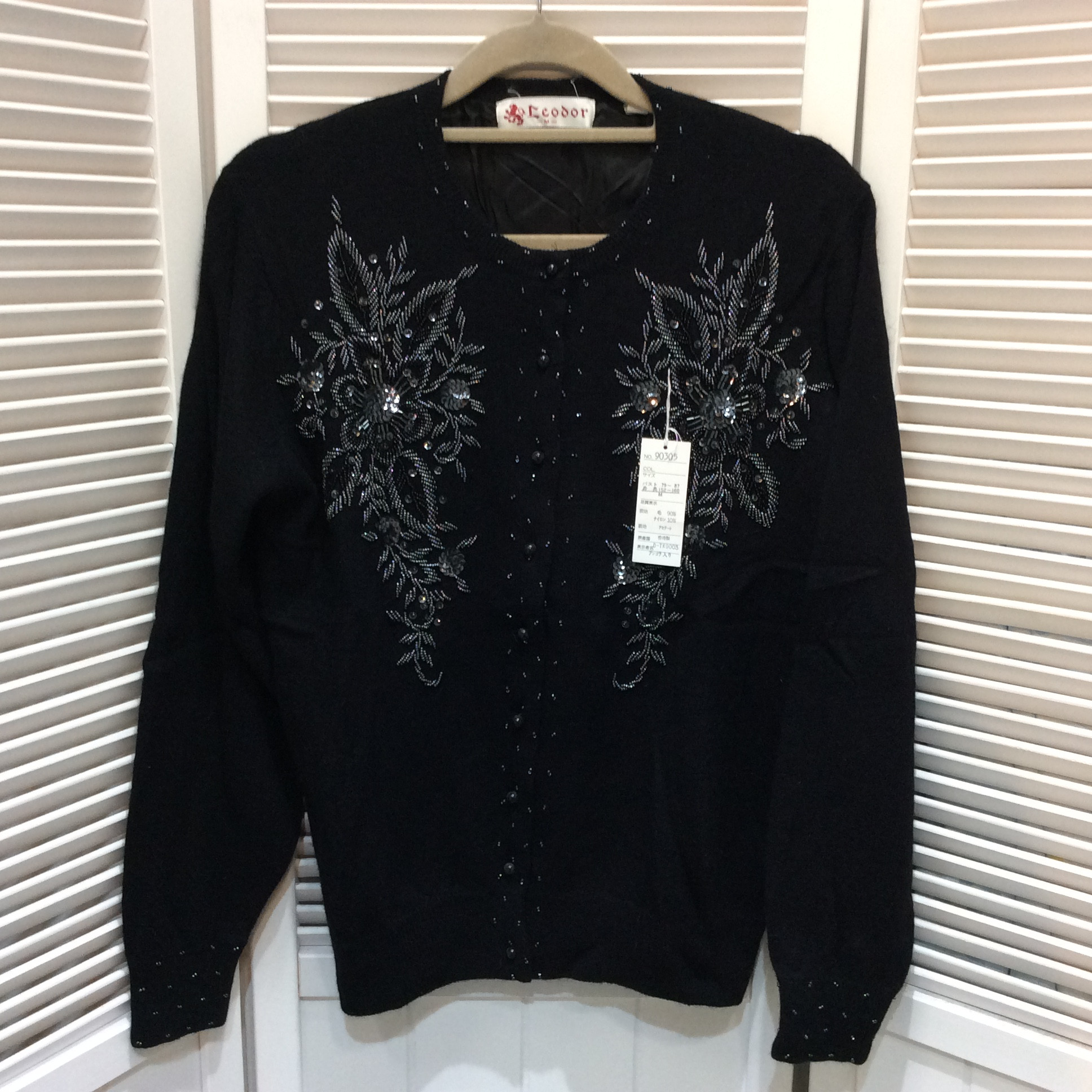未使用☆カーディガン M ブラック ビーズ×スパンコール