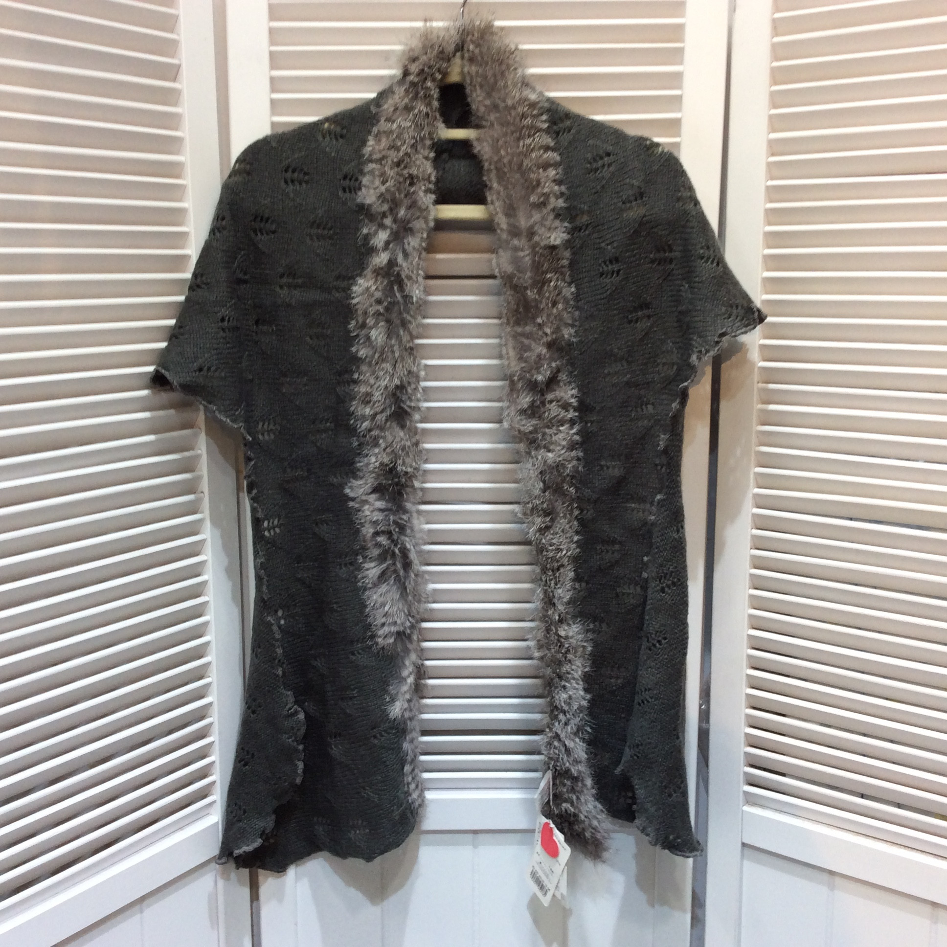 未使用☆Candy float ムーンバット ニットファーマフラー グレー ラビット ショール