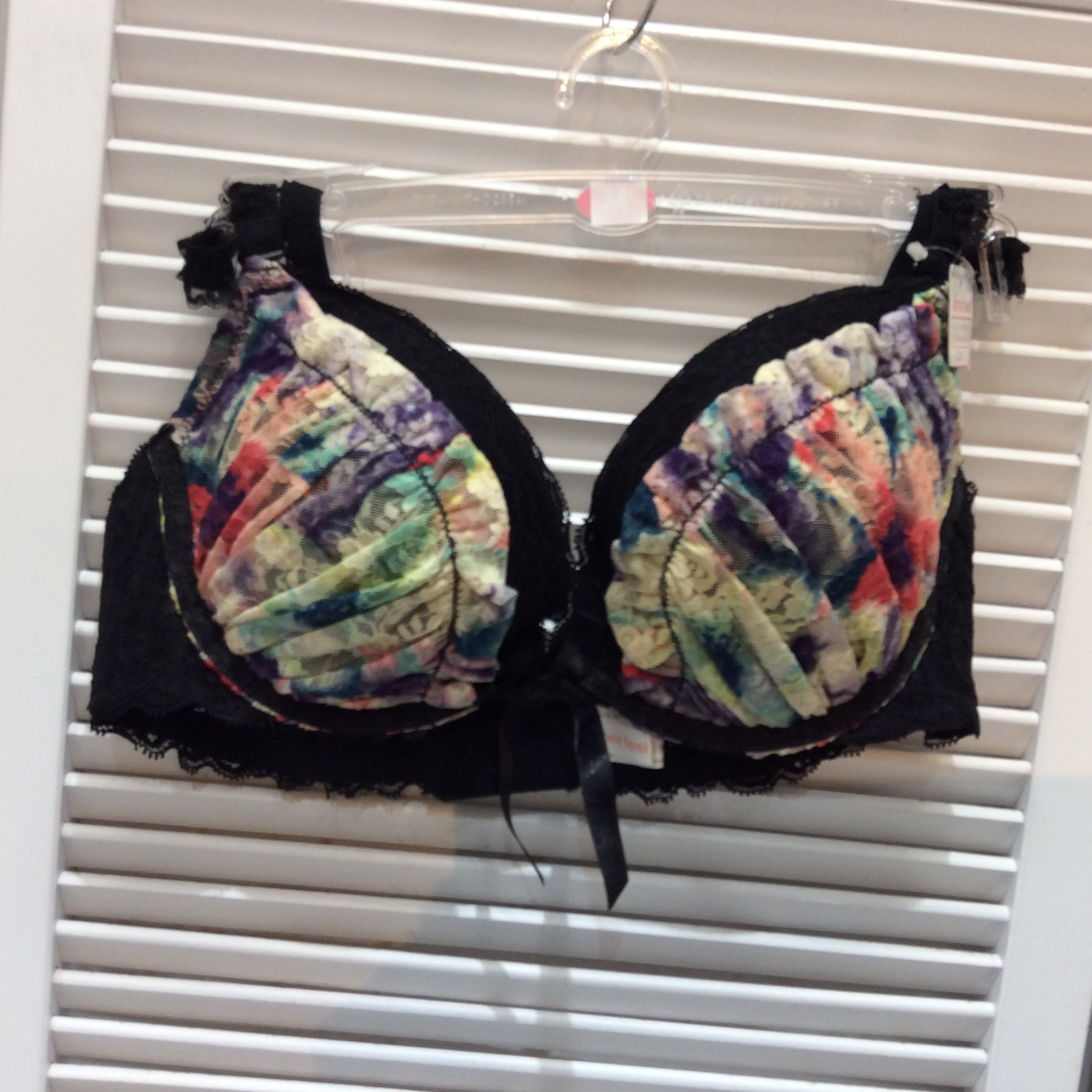 未使用 ブラ＆ショーツセット  CD75 花柄