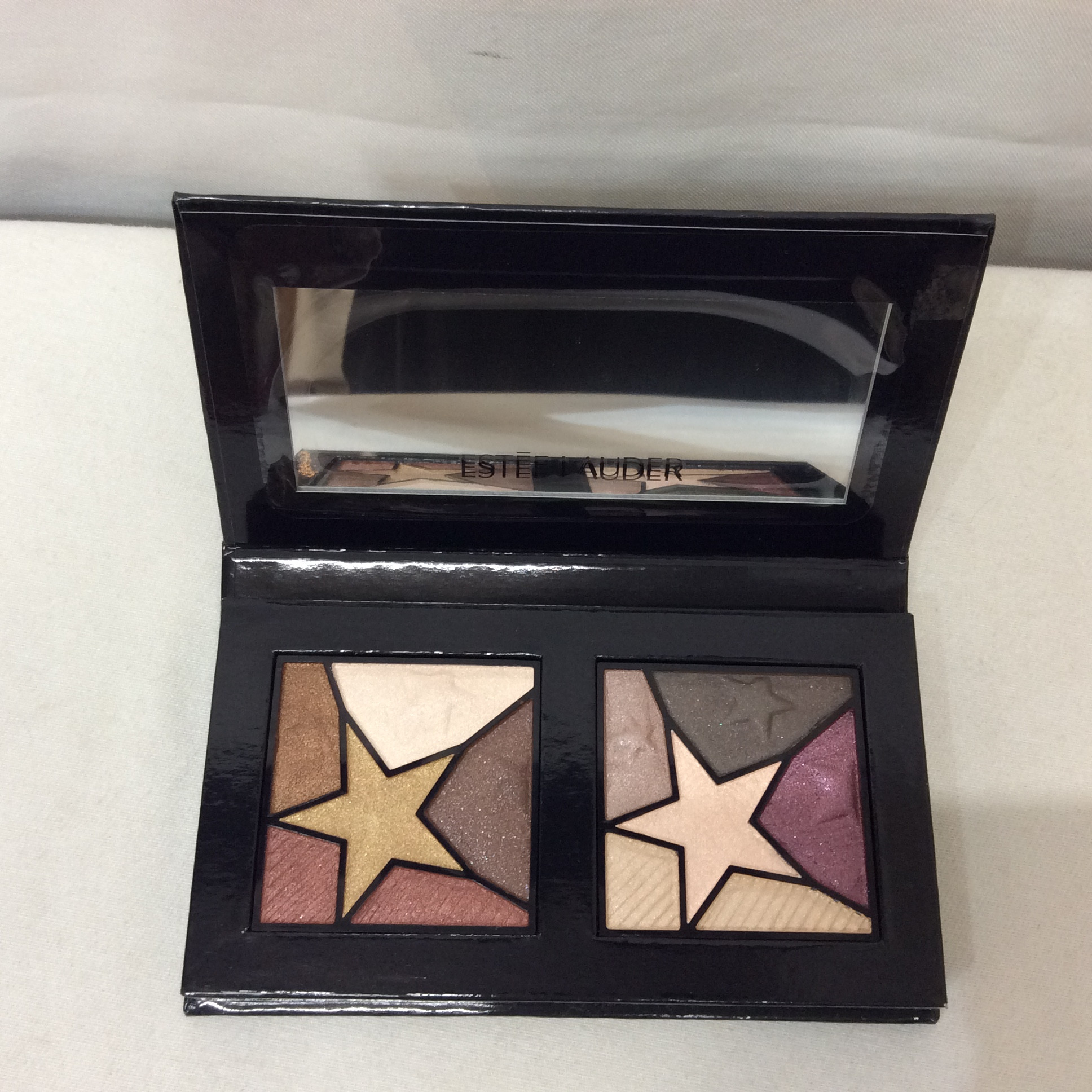 新品 エスティーローダー  アイシャドウパレット No1