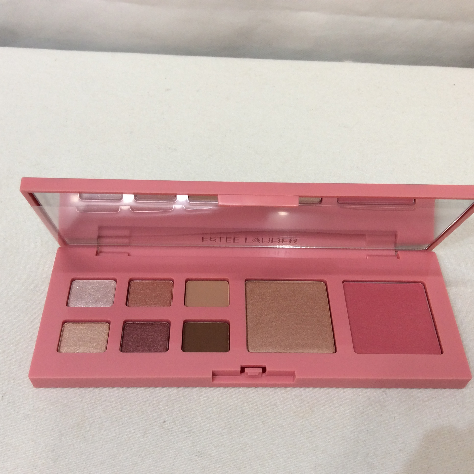 新品 エスティーローダー   アイシャドウパレット No5