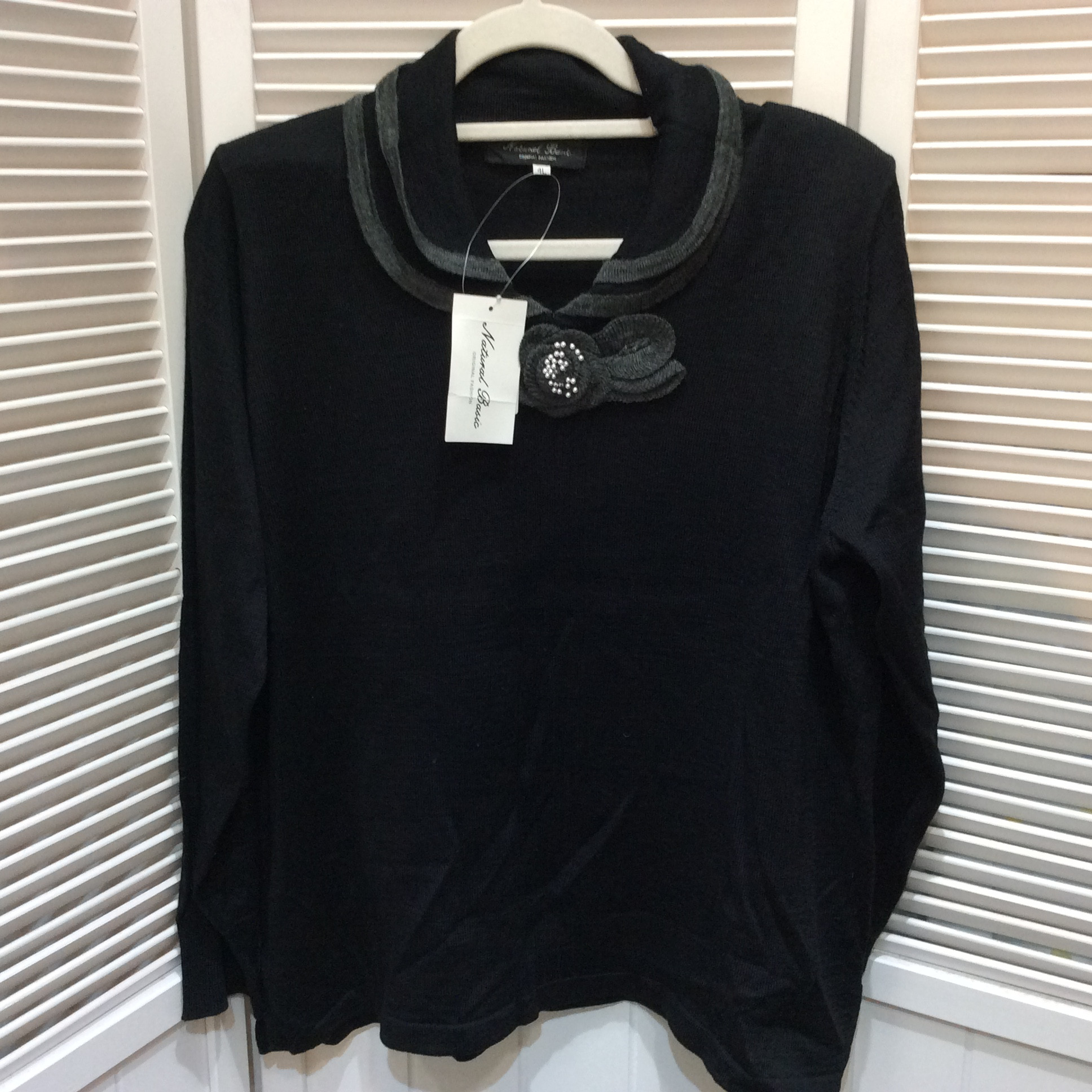 未使用☆衿つきセーター 4L ブラック