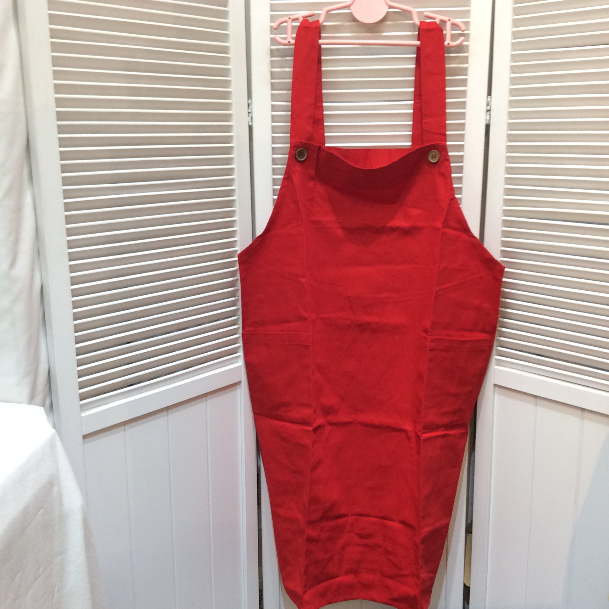 未使用 エプロン フリーサイズ    赤