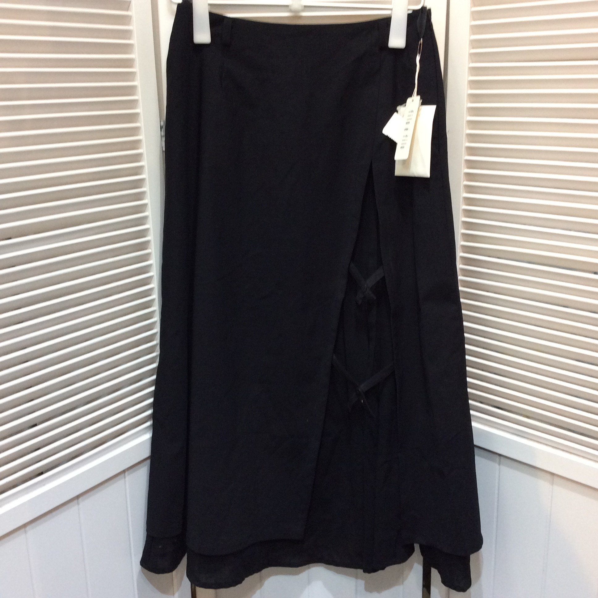 未使用☆filo e filo デザインスカート F ブラック