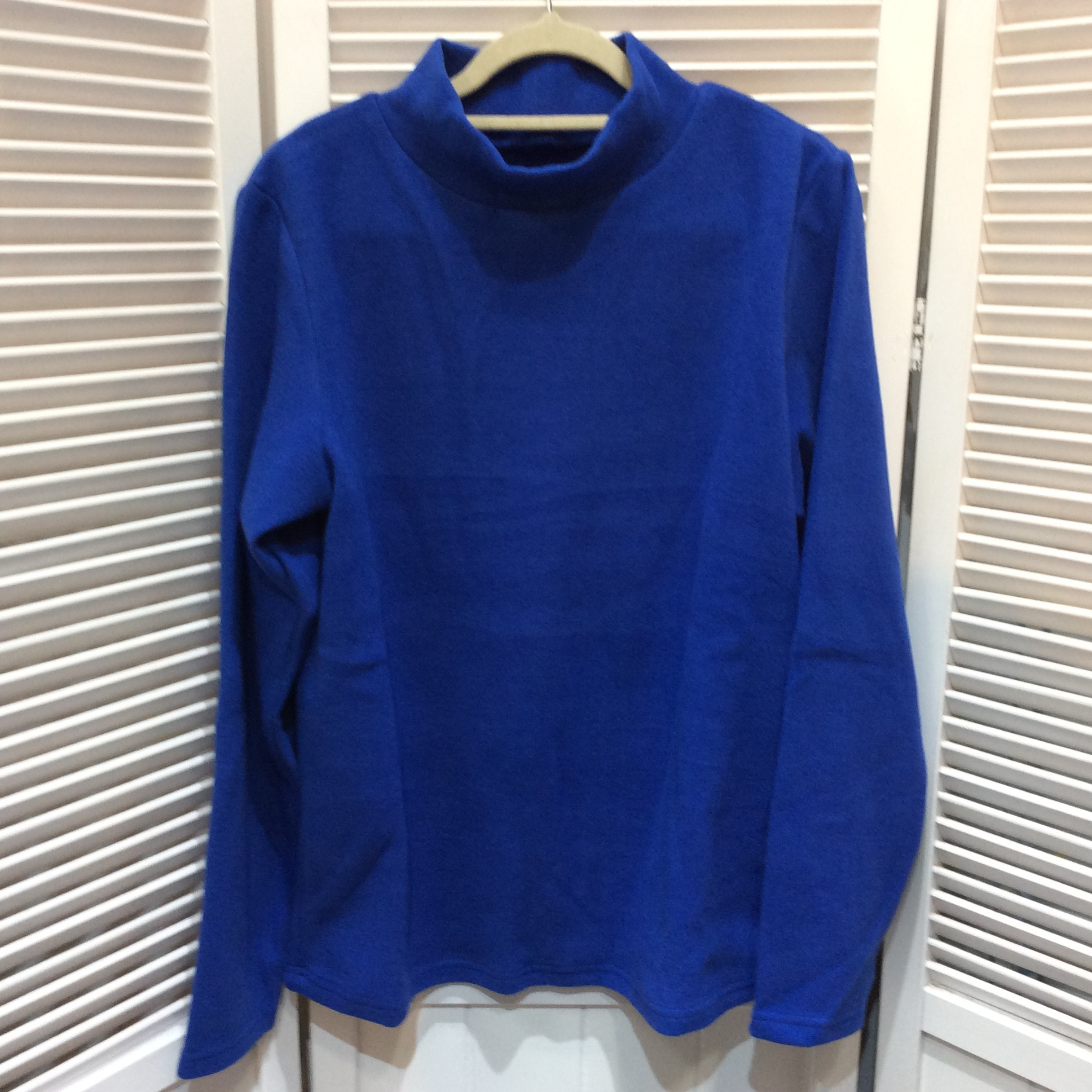 未使用☆ Provador プロバドール 遠赤外線 プレミアムマシュマロ暖かプルオーバー M ロイヤルブルー