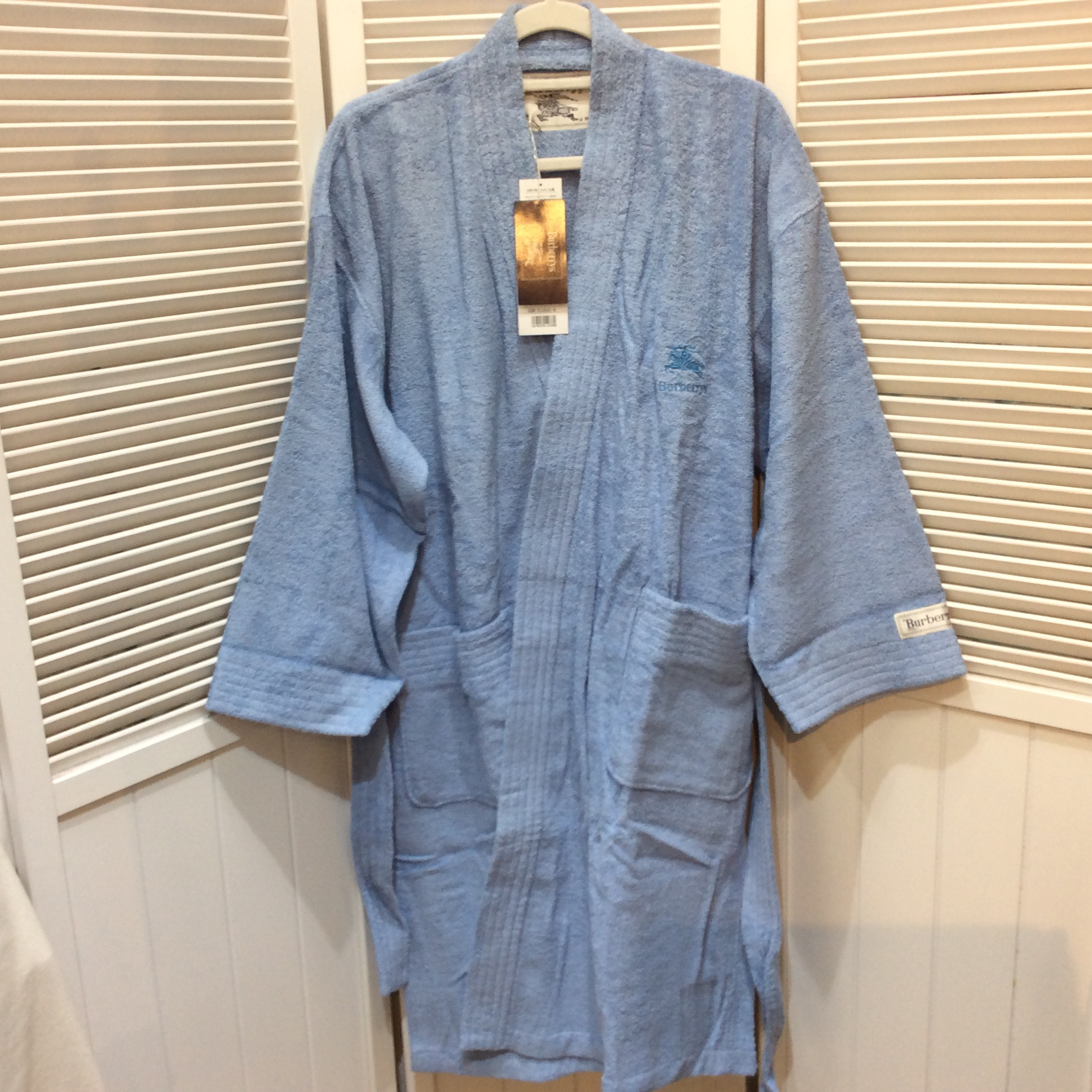 未使用☆バーバリー メンズ バスローブ M 水色