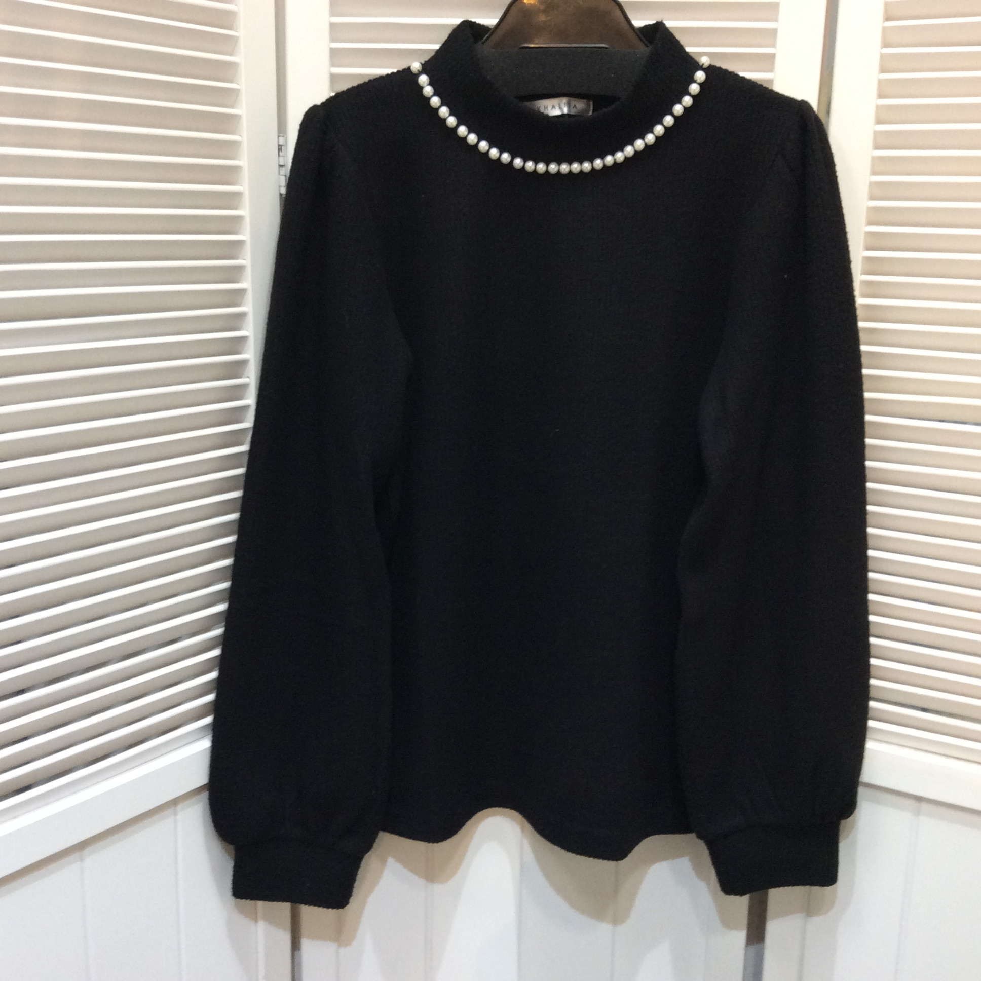パールビーズ付きセーター Lサイズ 黒  