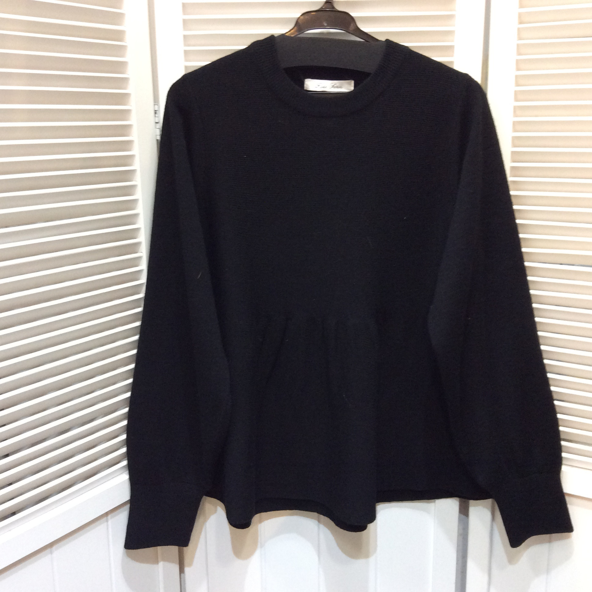 フリルセーター Mサイズ 黒