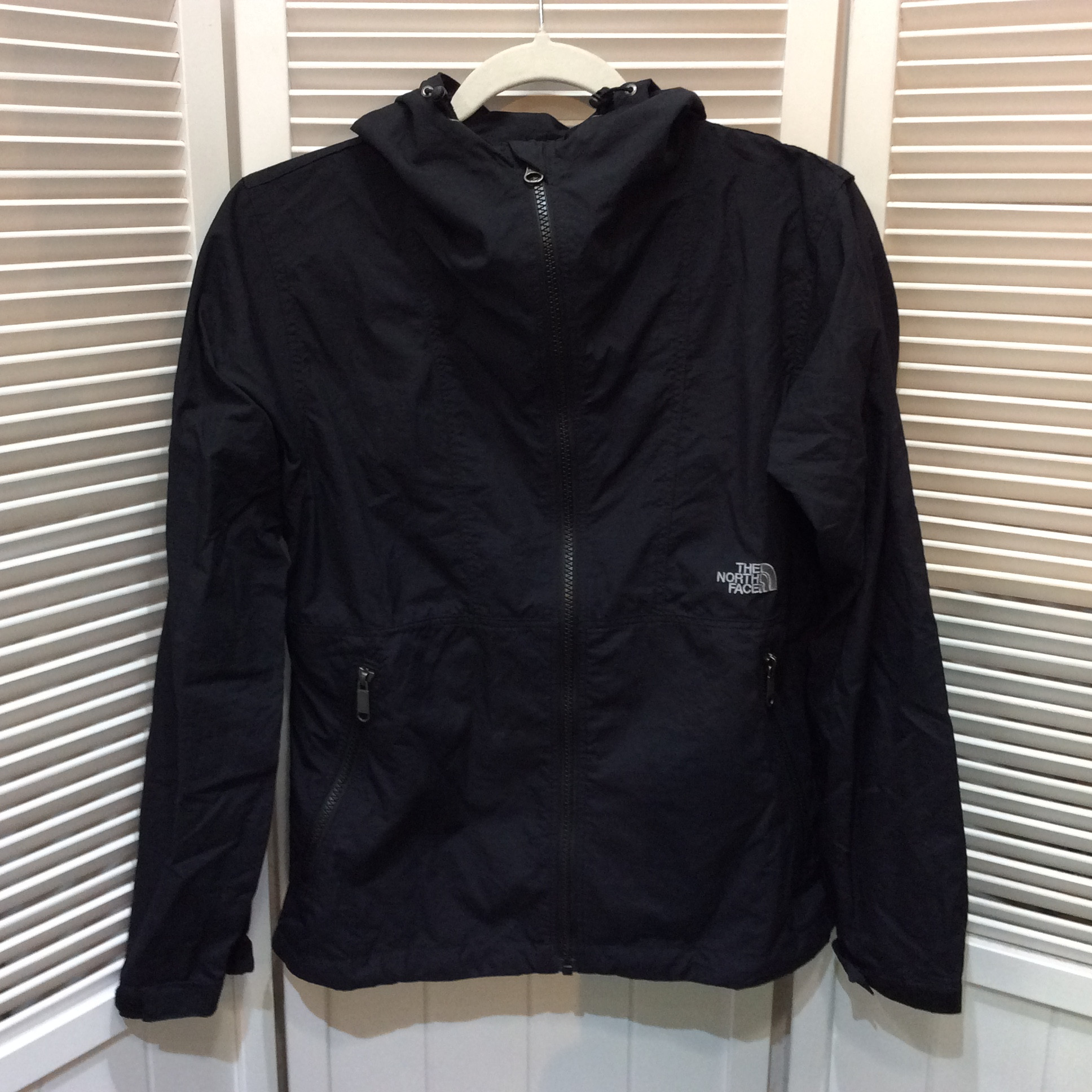 ザ・ノースフェイス フード付きナイロンジャケット M ブラック