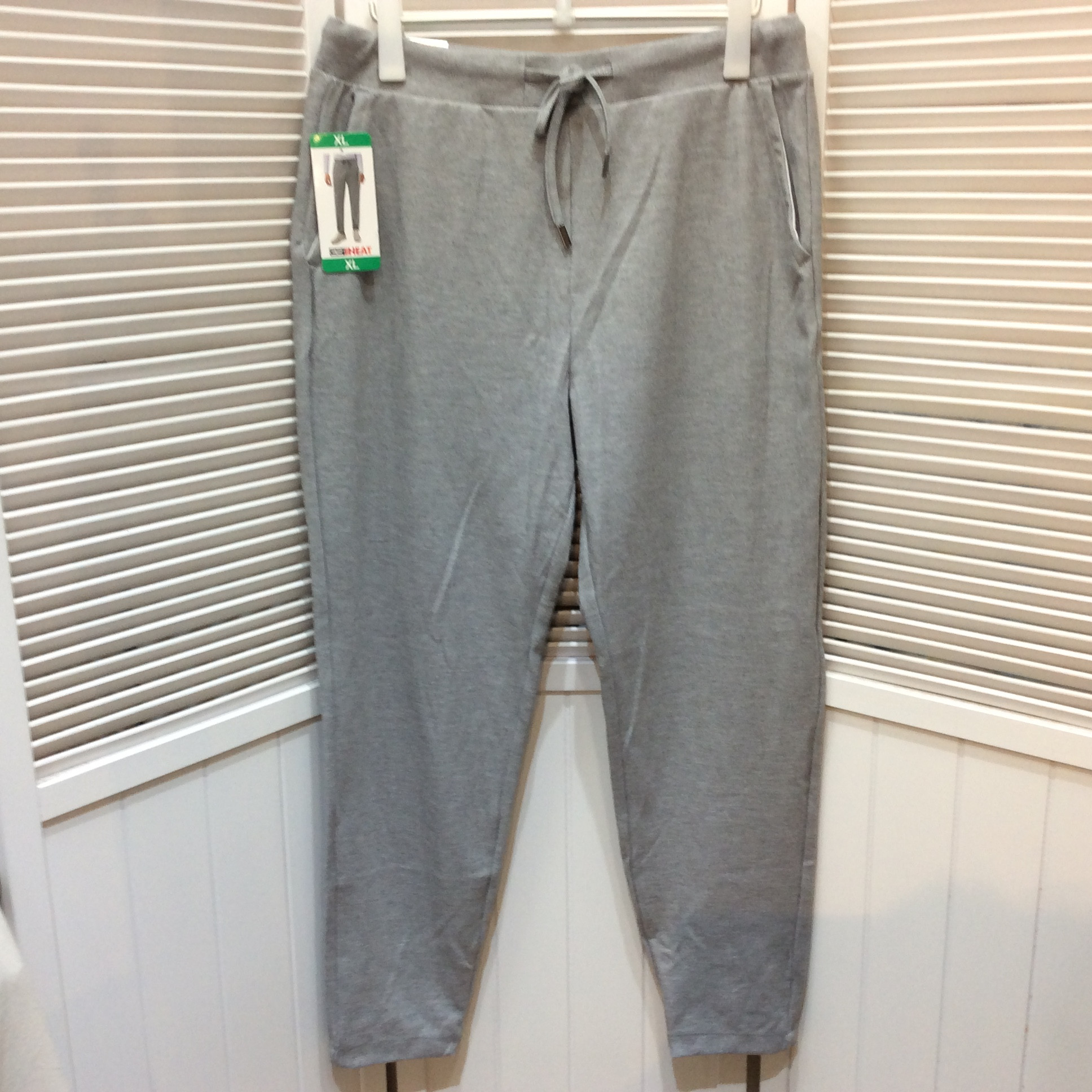 新品☆32 Degrees HEAT コストコ メンズ ジョガーパンツ XL グレー 1919663