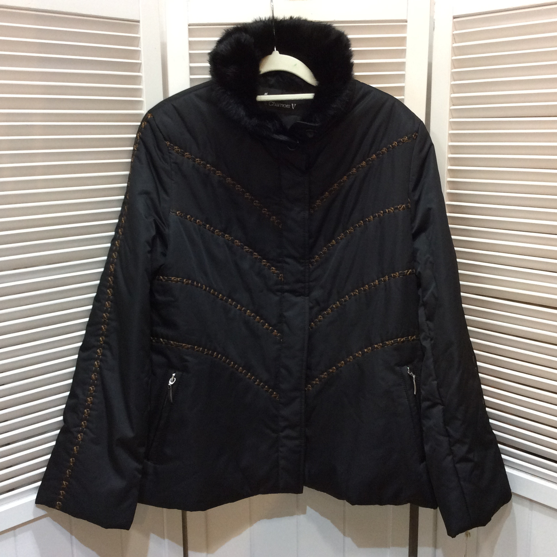 未使用☆Chamois シャミー ラビットファー付き 中綿ジャケット F ブラック