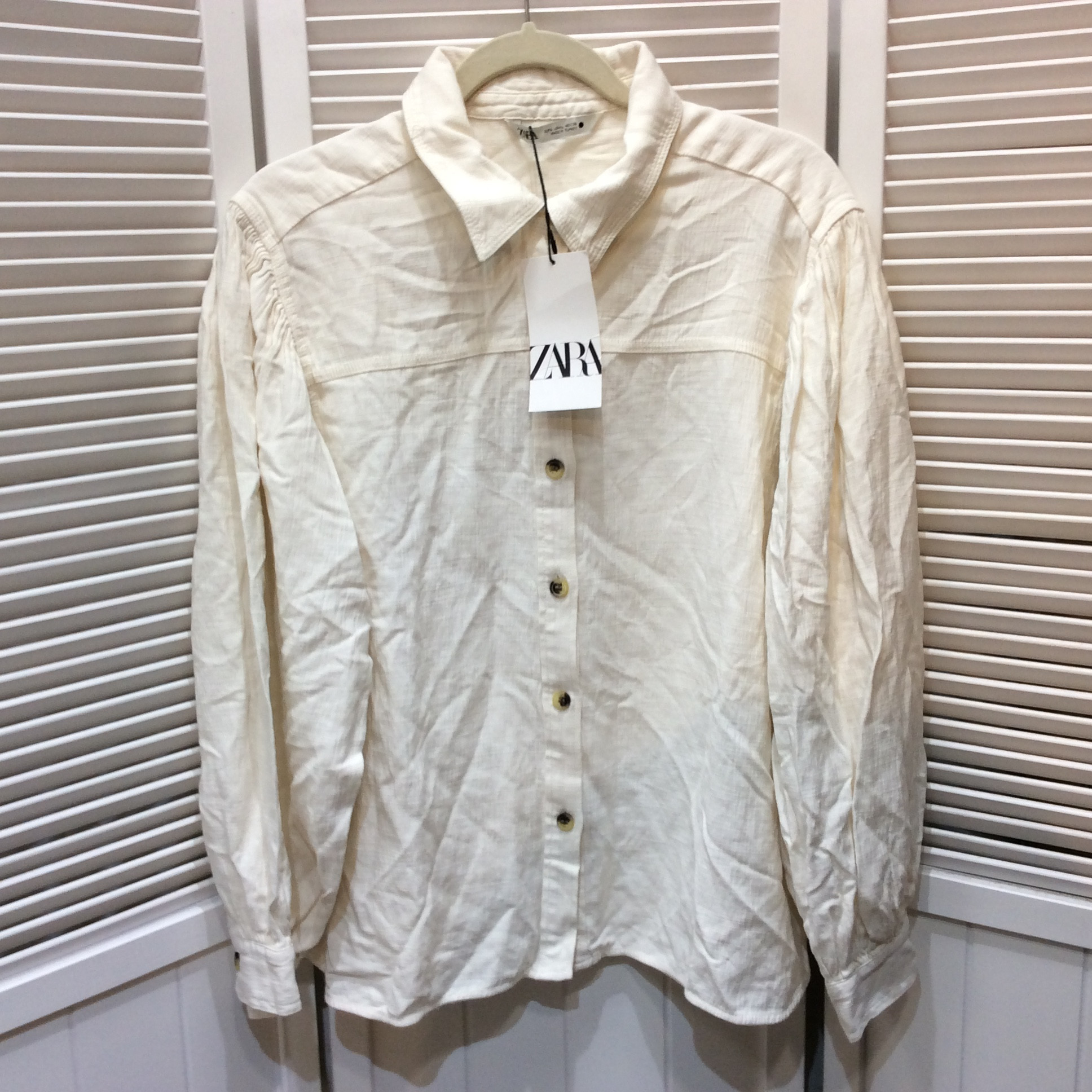 未使用☆ZARA ザラ 麻混ブラウスジャケット L オフホワイト