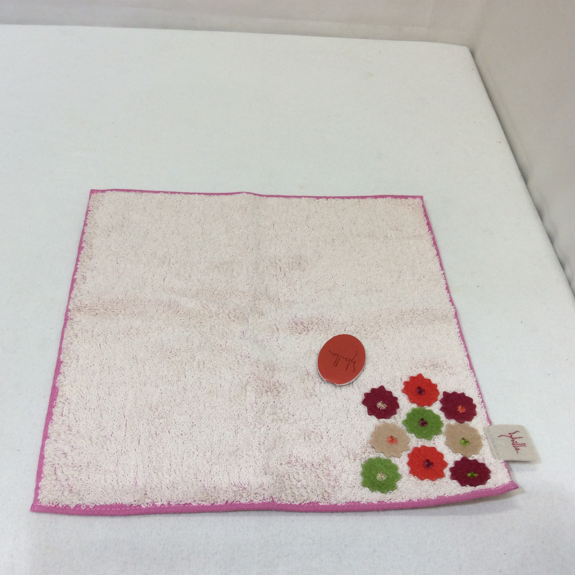 未使用 シビラ タオルハンカチ  お花