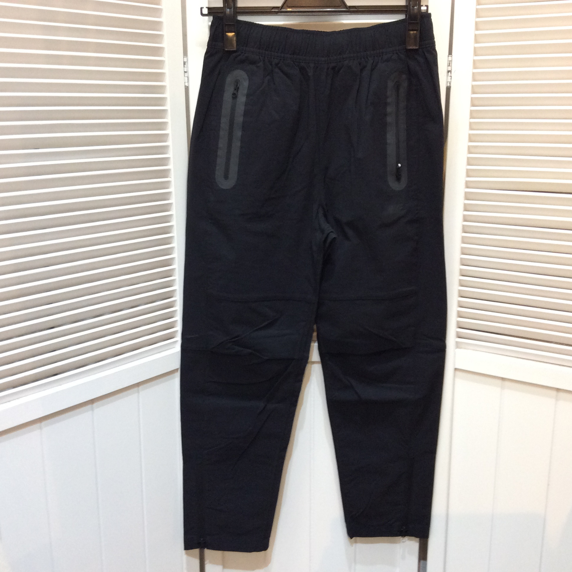 ナイキ ナイロンパンツ  Lサイズ  ブラック