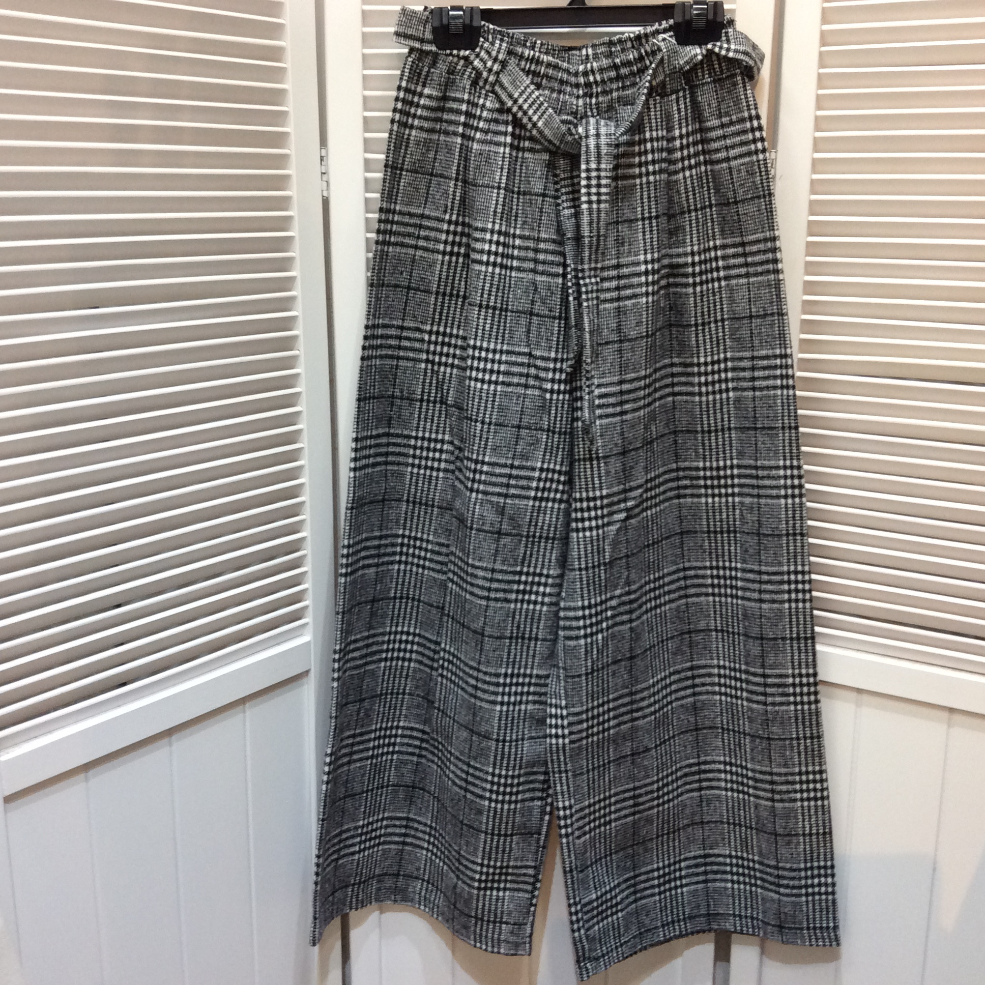 半額値下げ❗️未使用 ワイドパンツ  フリーサイズ   白黒チェック