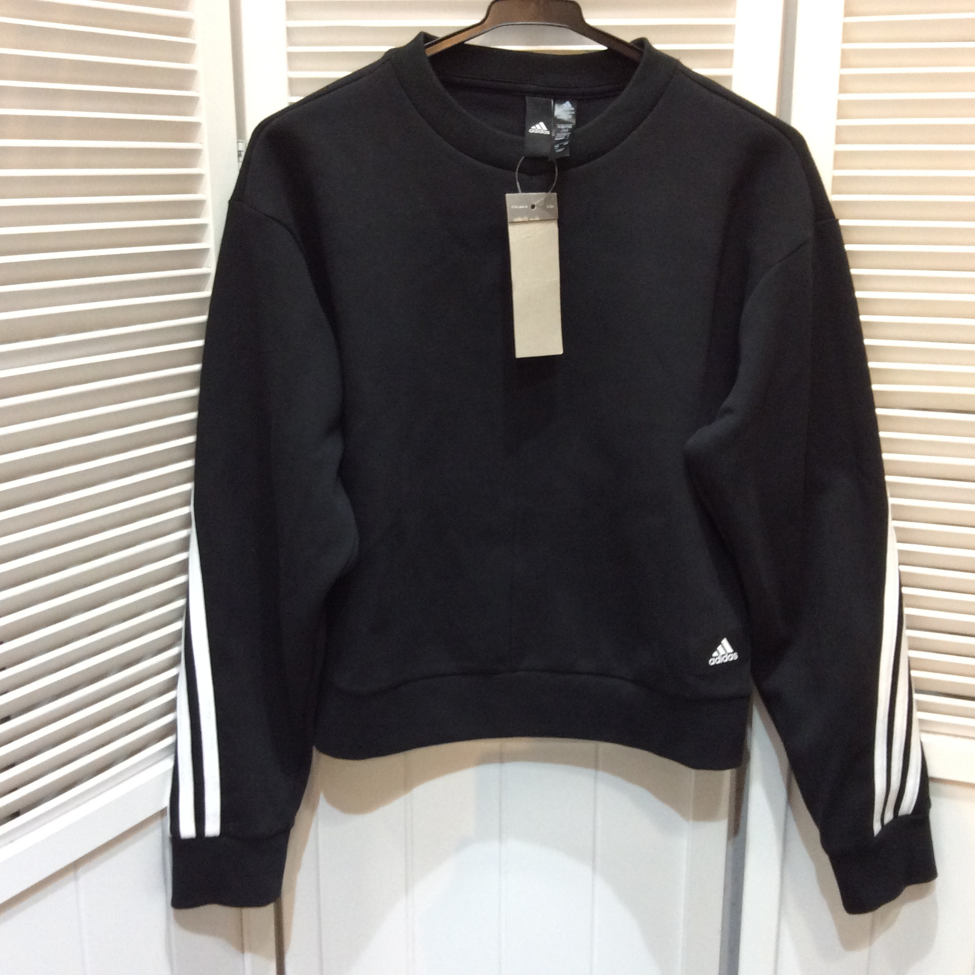 未使用 アディダス トレーナー Mサイズ  黒