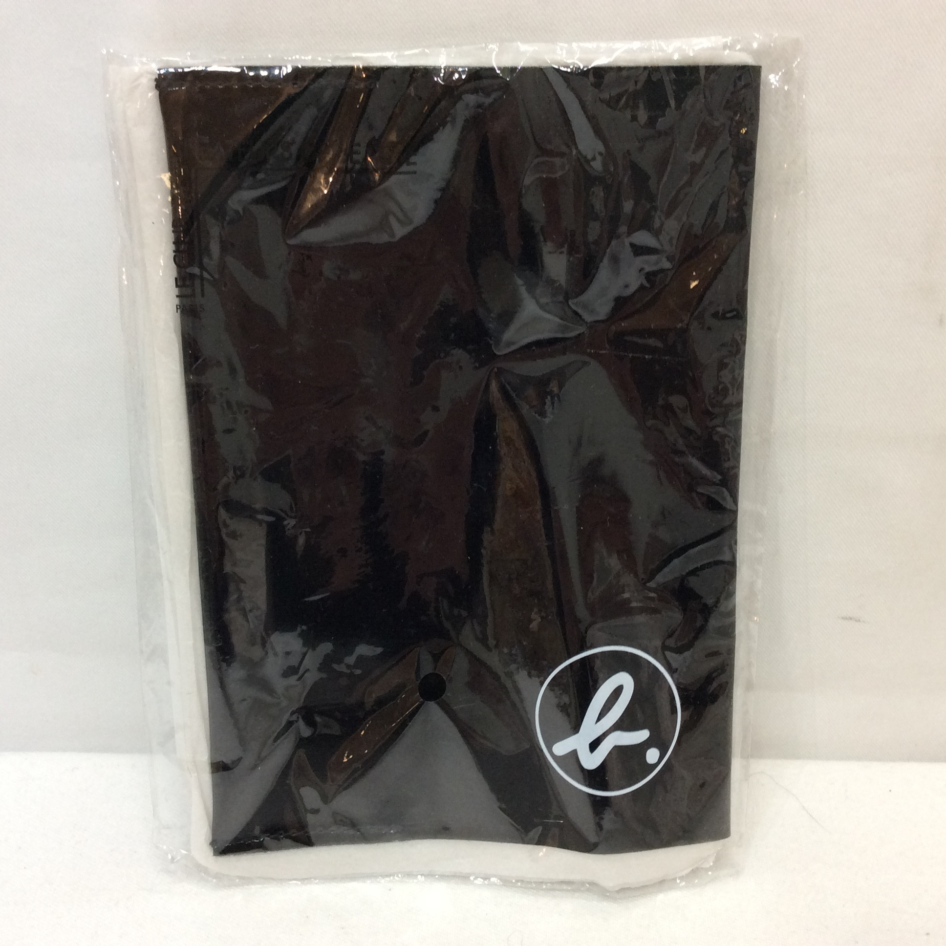 未使用☆アニエスb ノベルティブックカバー ブラック