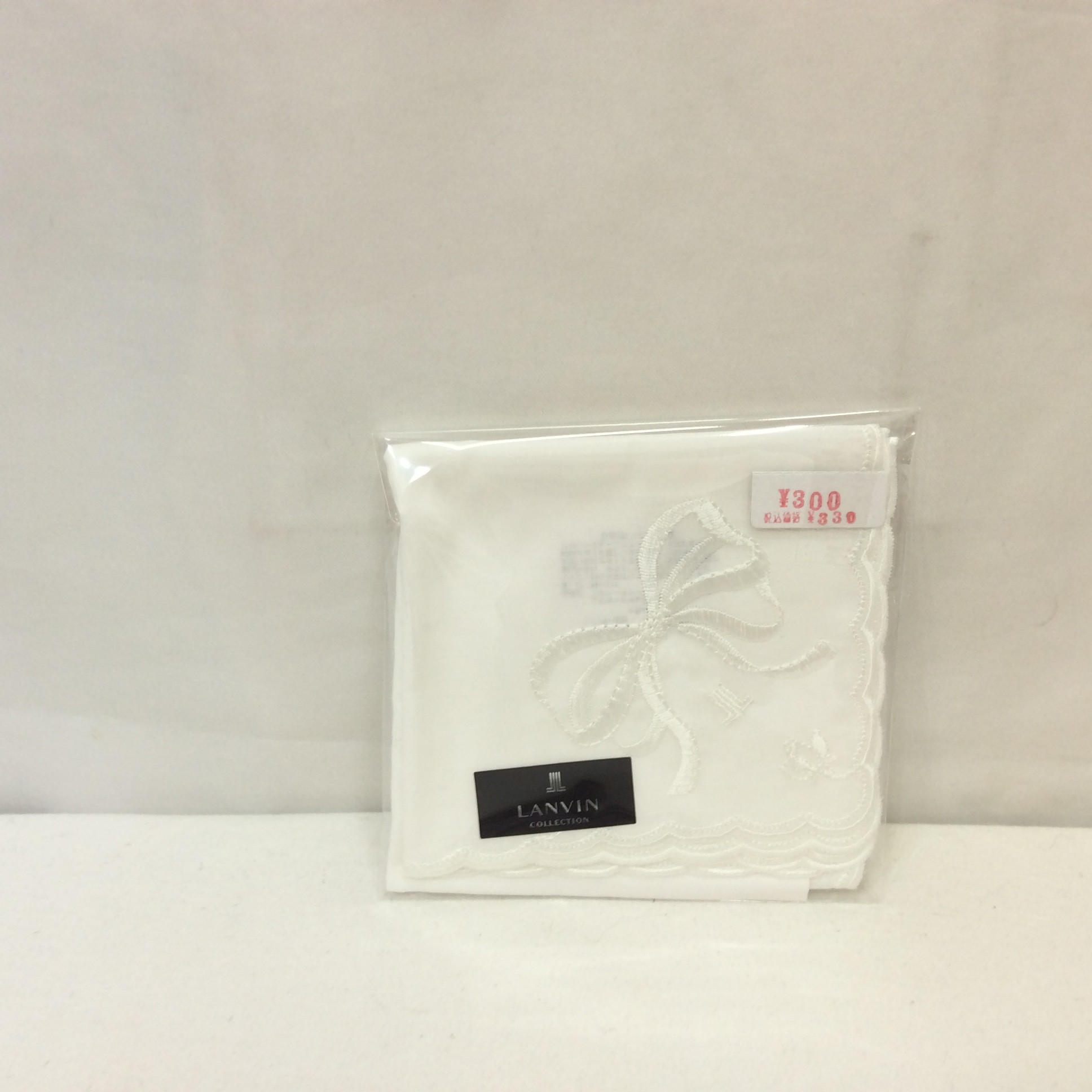 新品 ランバン ハンカチ  ホワイト／刺繍