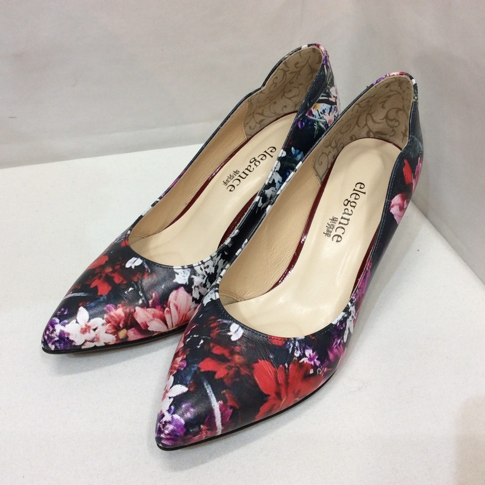 elegance 卑弥呼 花柄 パンプス 23.5cm