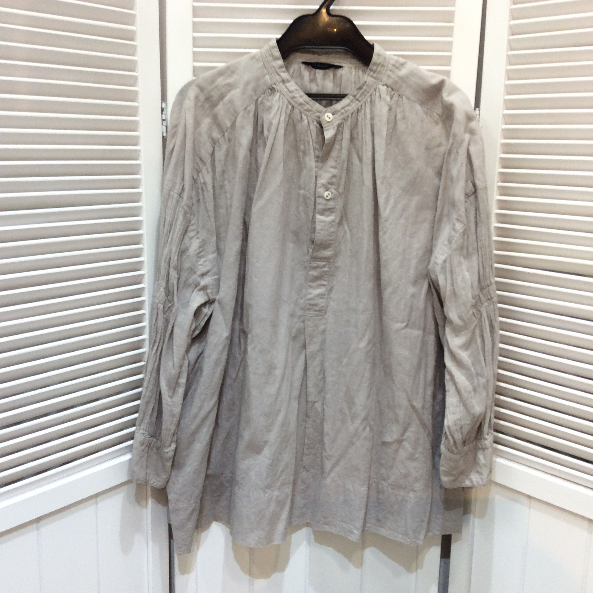 パドカレ ブラウス  サイズ38   グレージュ色