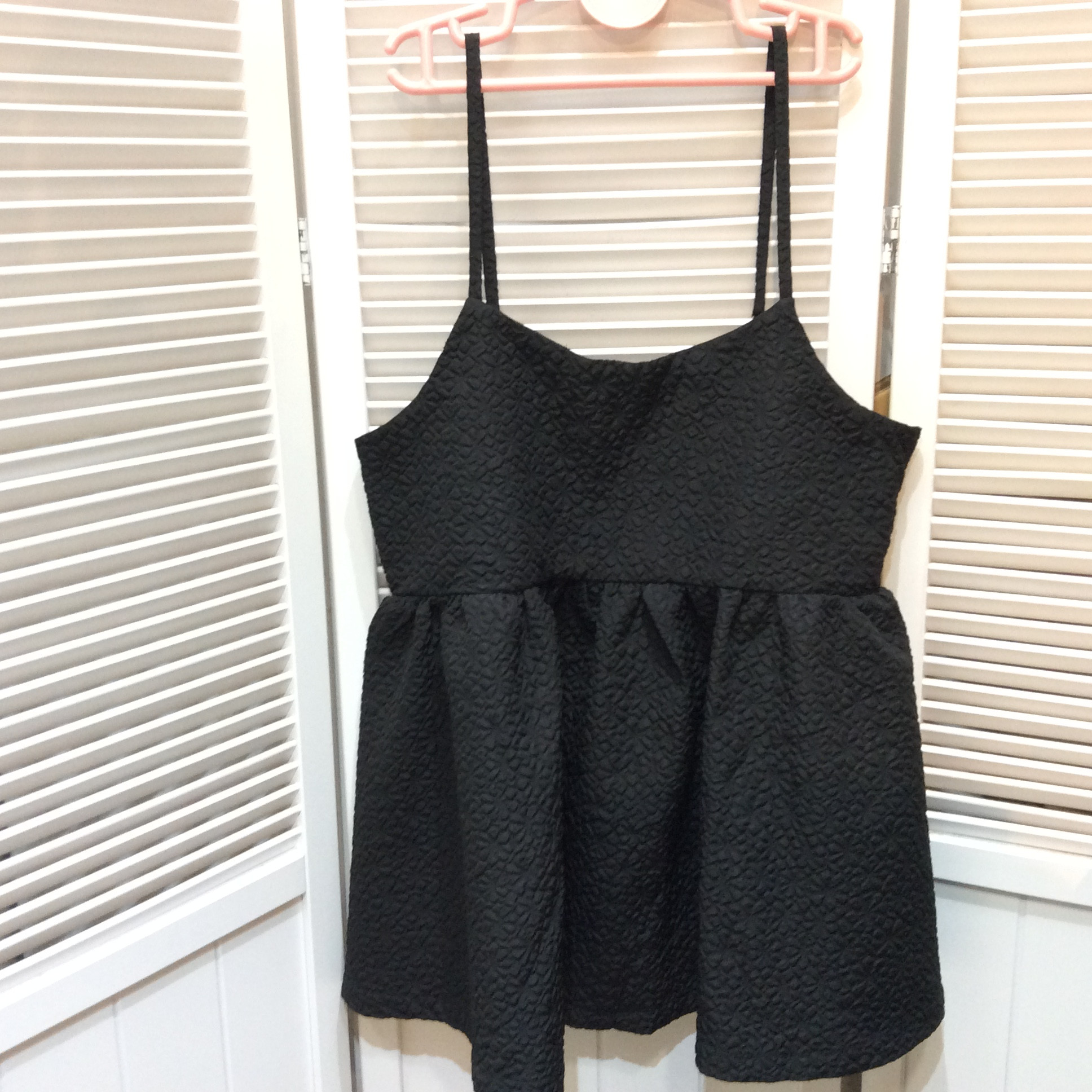 未使用 しまむら エンボスキャミビスチェ  Lサイズ ブラック