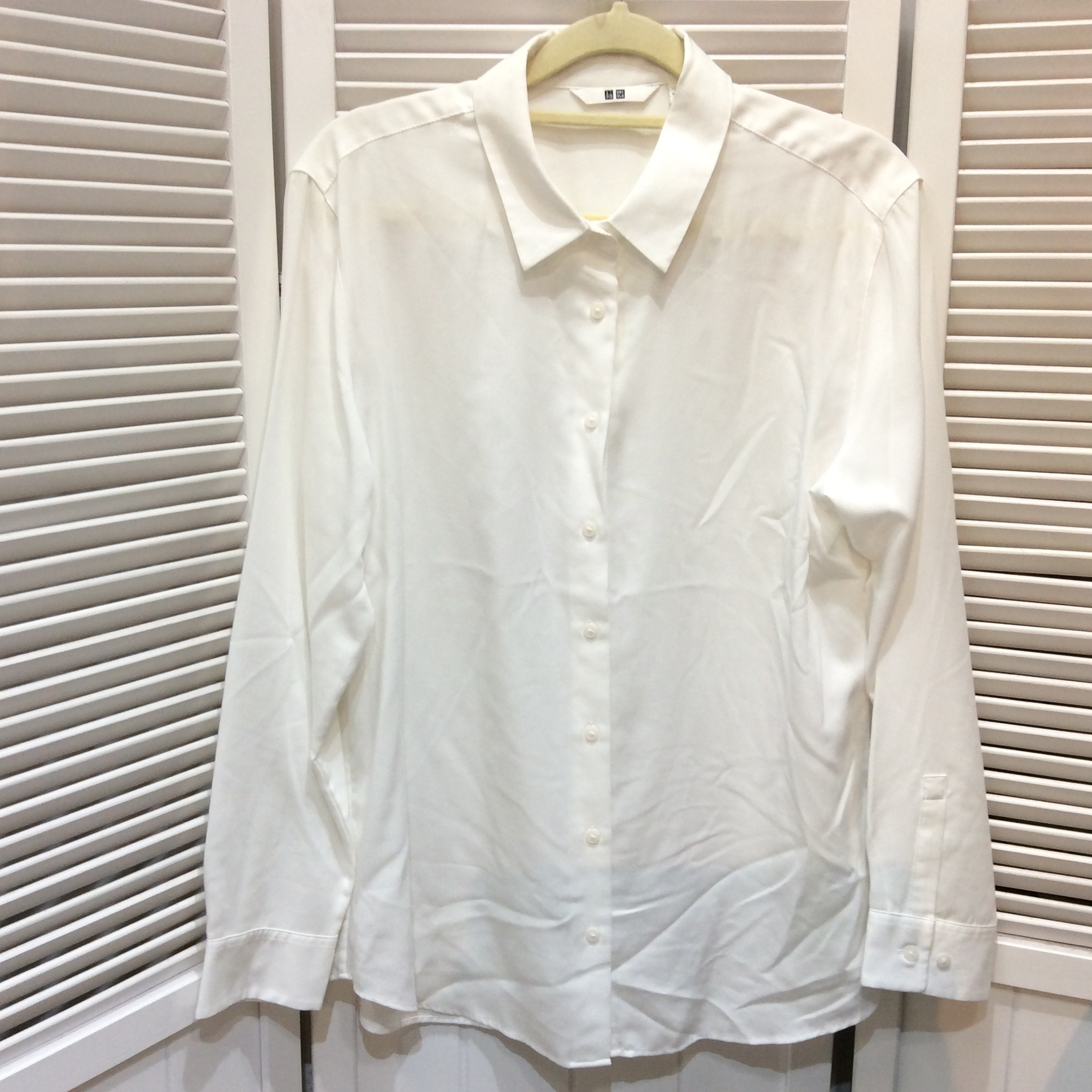 1回使用 ユニクロ 長袖ブラウス Lサイズ  ホワイト