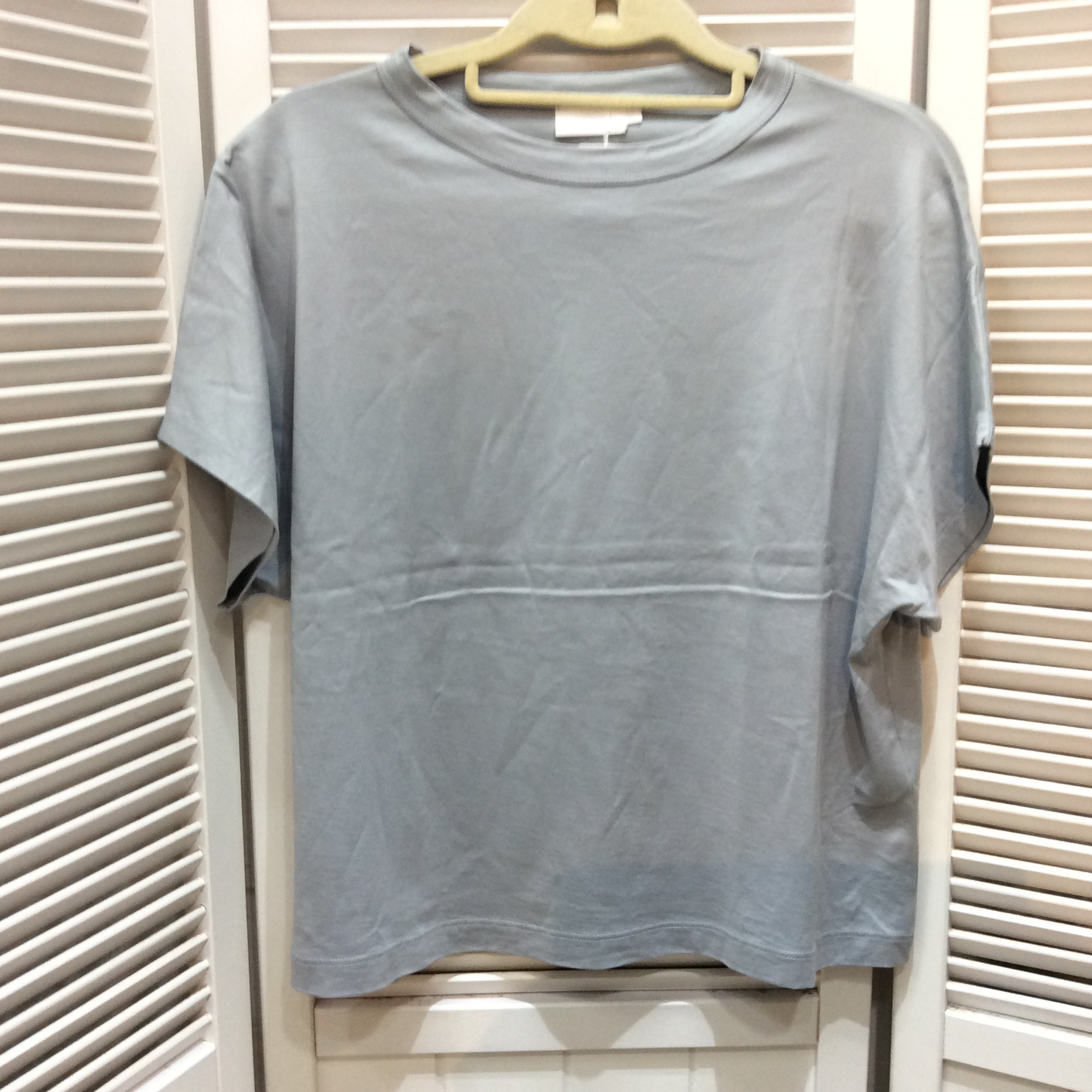 1回使用 handvaerk フレンチスリーブ カットソー サイズS 水色 超美品