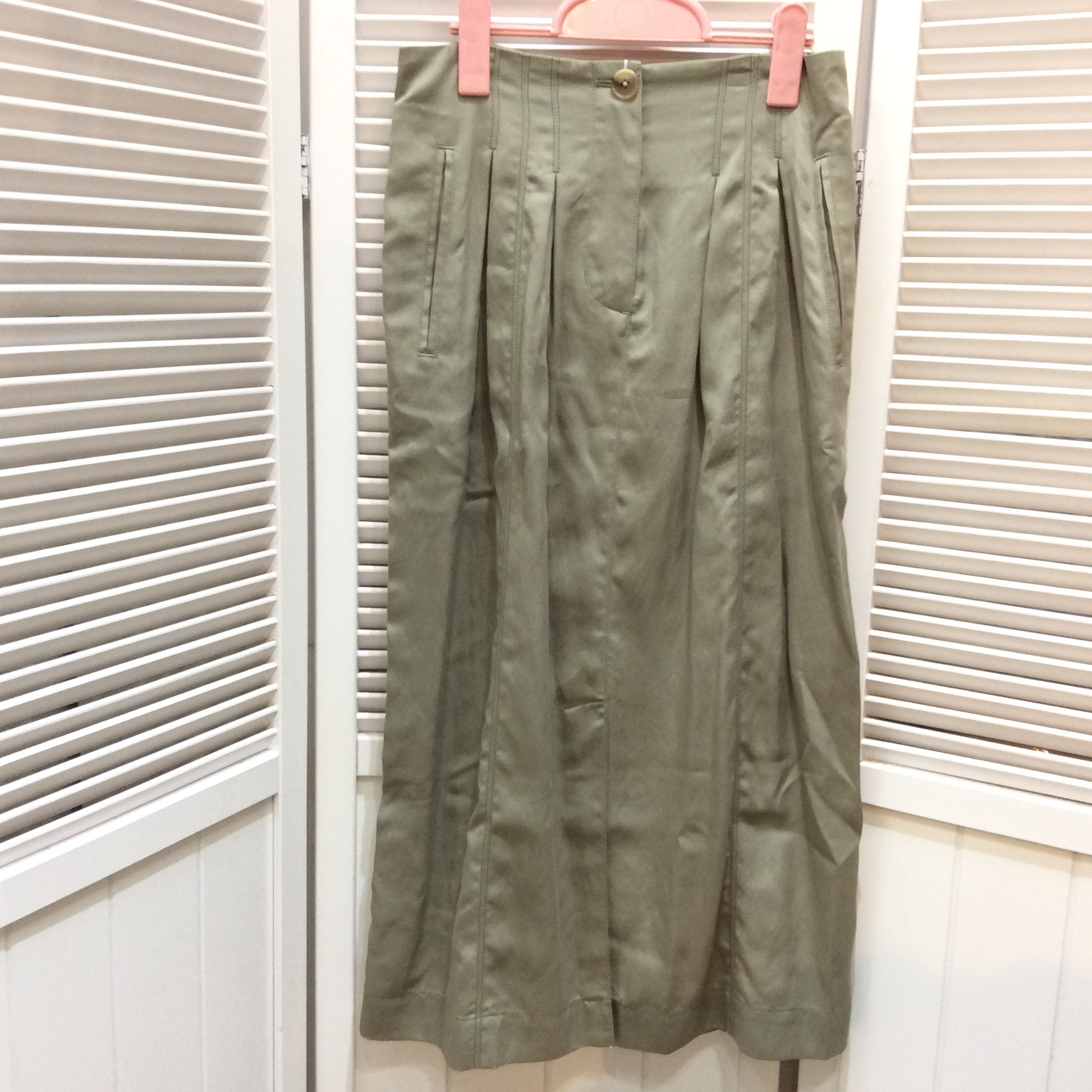 未使用 ポールスミス スカート サイズ38   カーキ