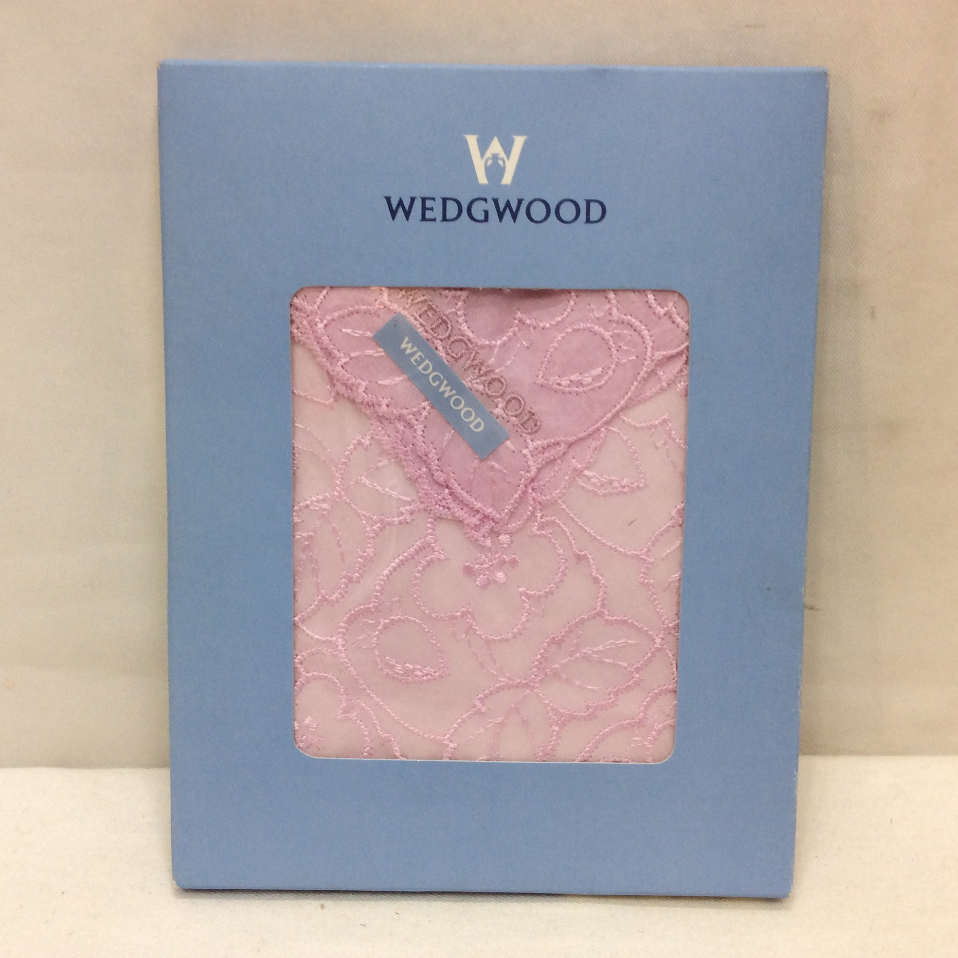 未使用☆WEDGWOOD ウェッジウッド ハンカチ ピンク系