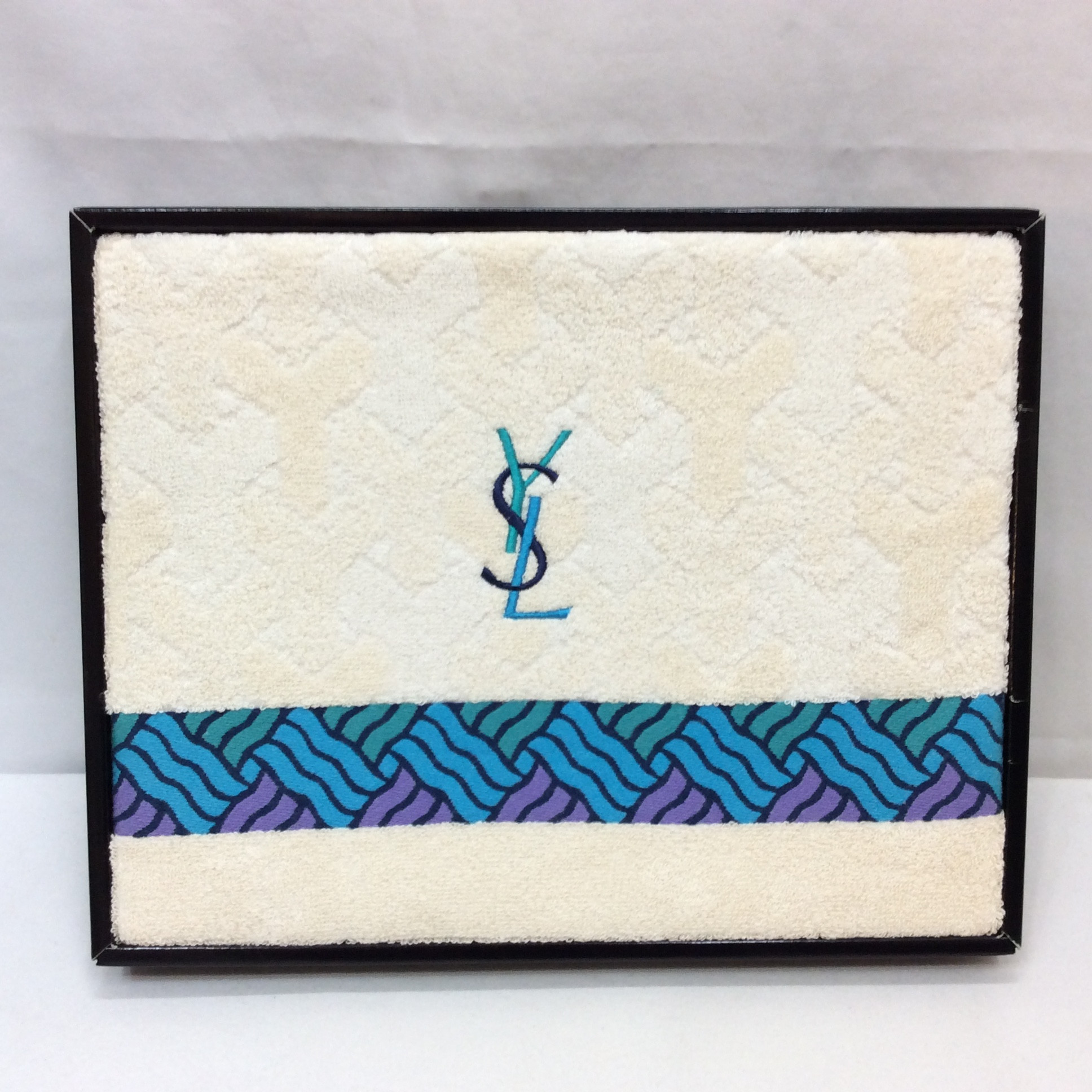未使用☆YSL イヴ・サンローラン バスタオル