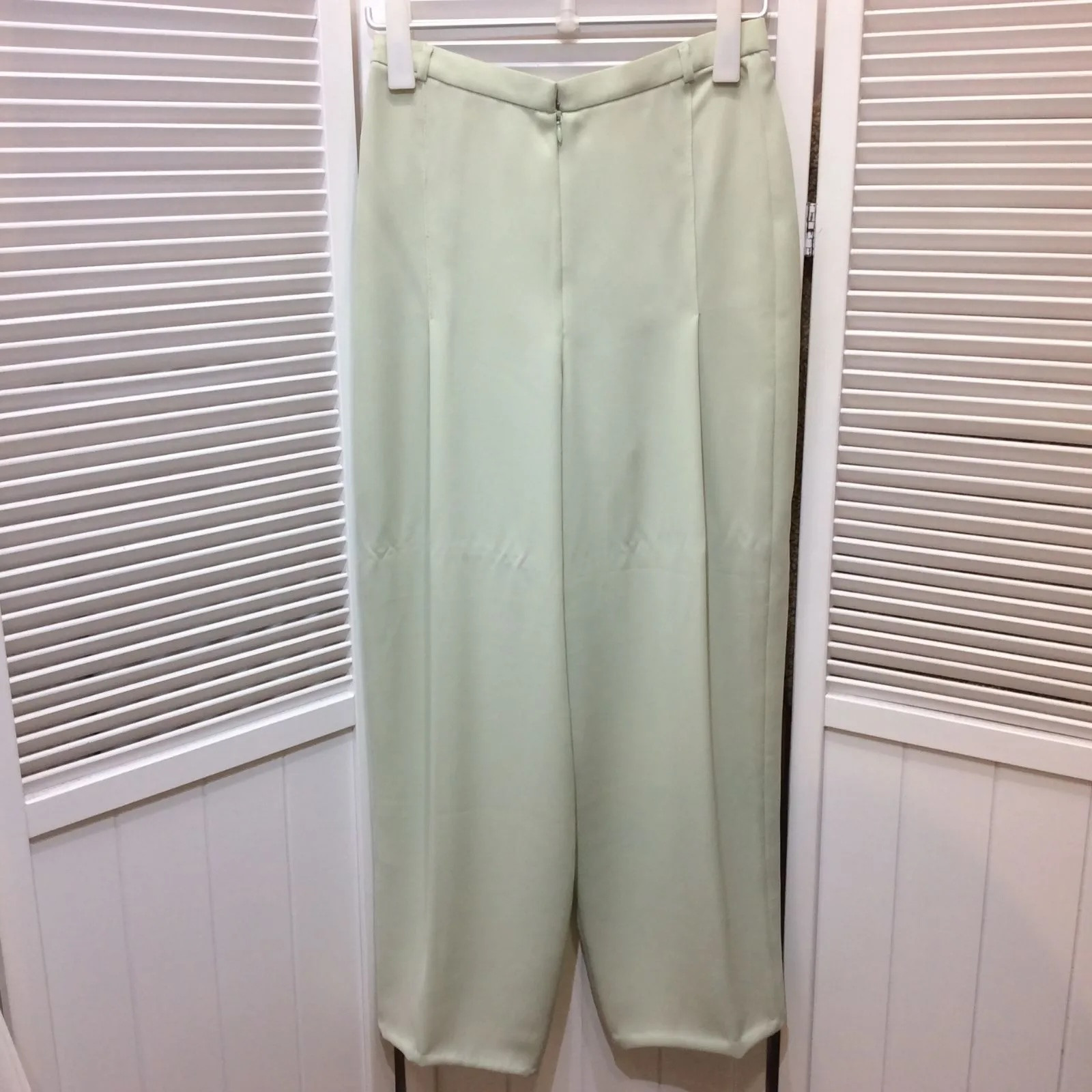 伊太利屋 レディース パンツ 11号 L ライトグリーン