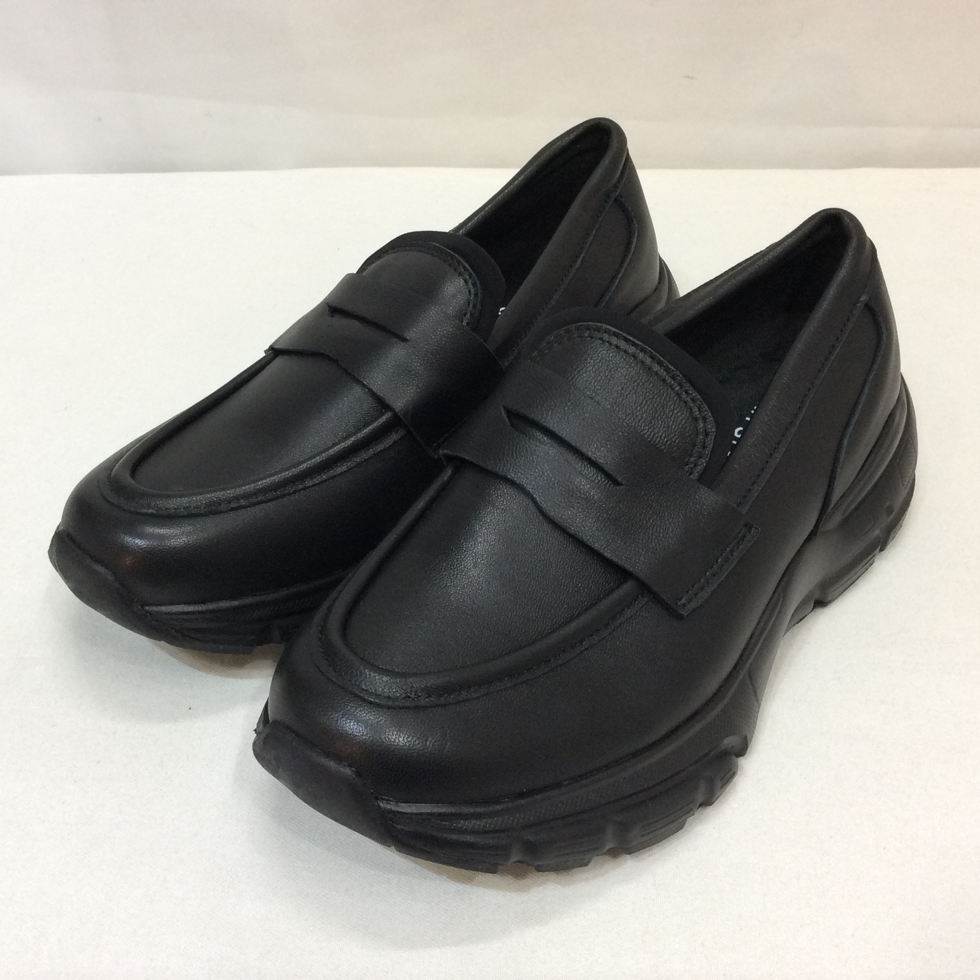 未使用☆SUM1 STYLE スミスタイル ボリュームローファー M 23.5cm ブラック ear PAPILLONNER