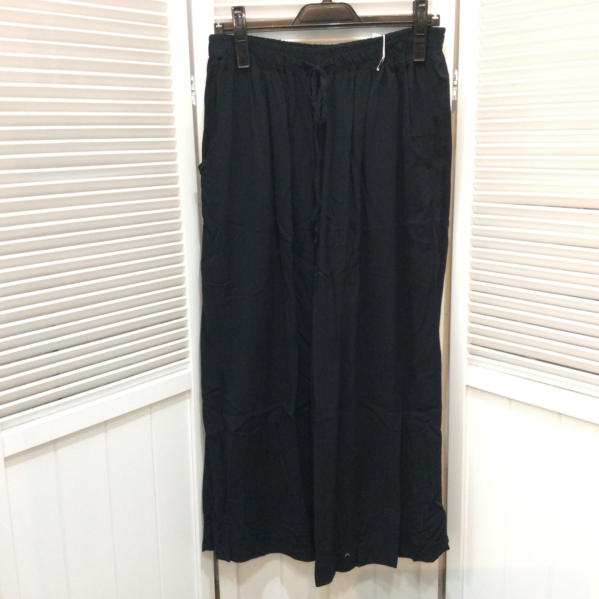 ワイドパンツ   Lサイズ 黒