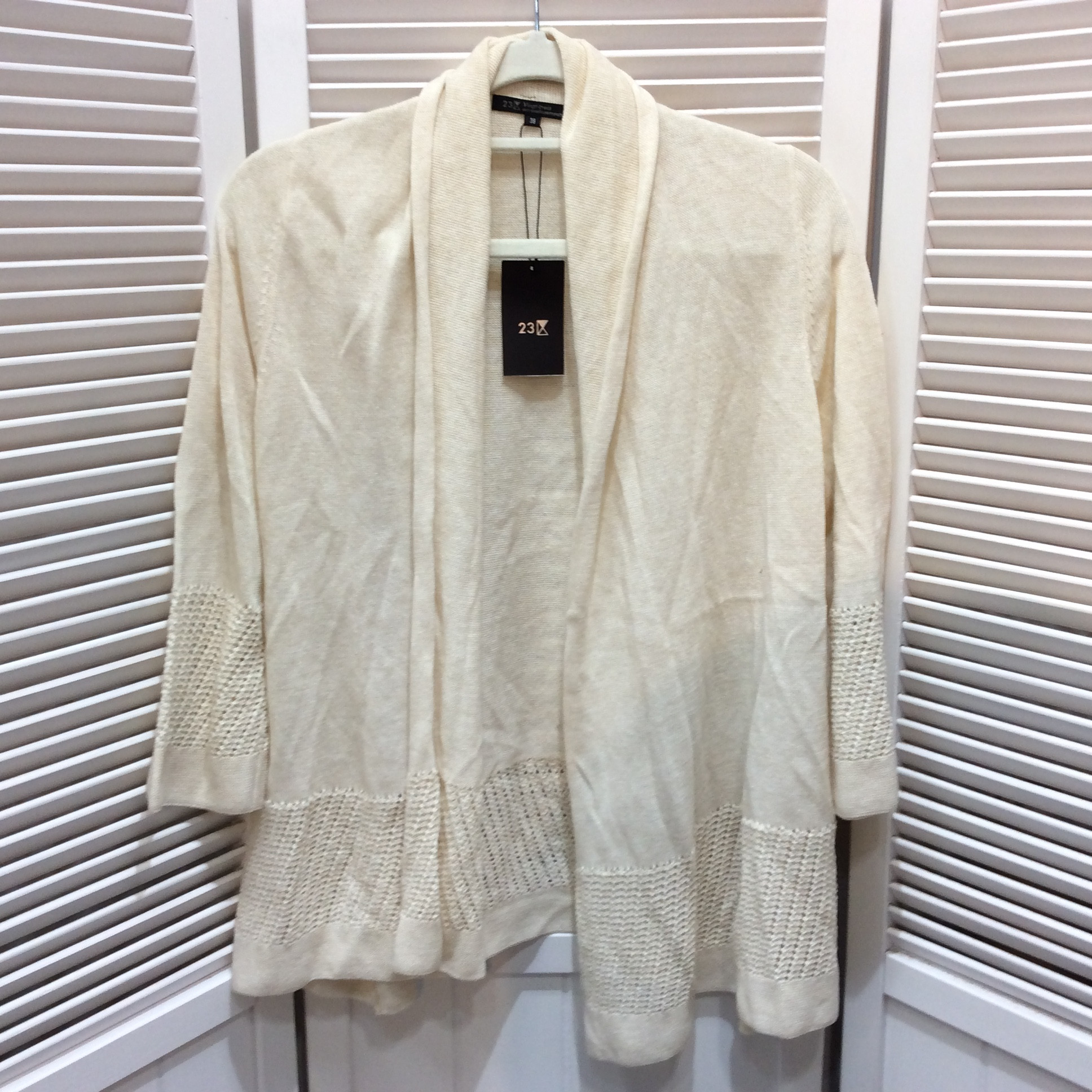未使用☆23区 カーディガン 38 生成り