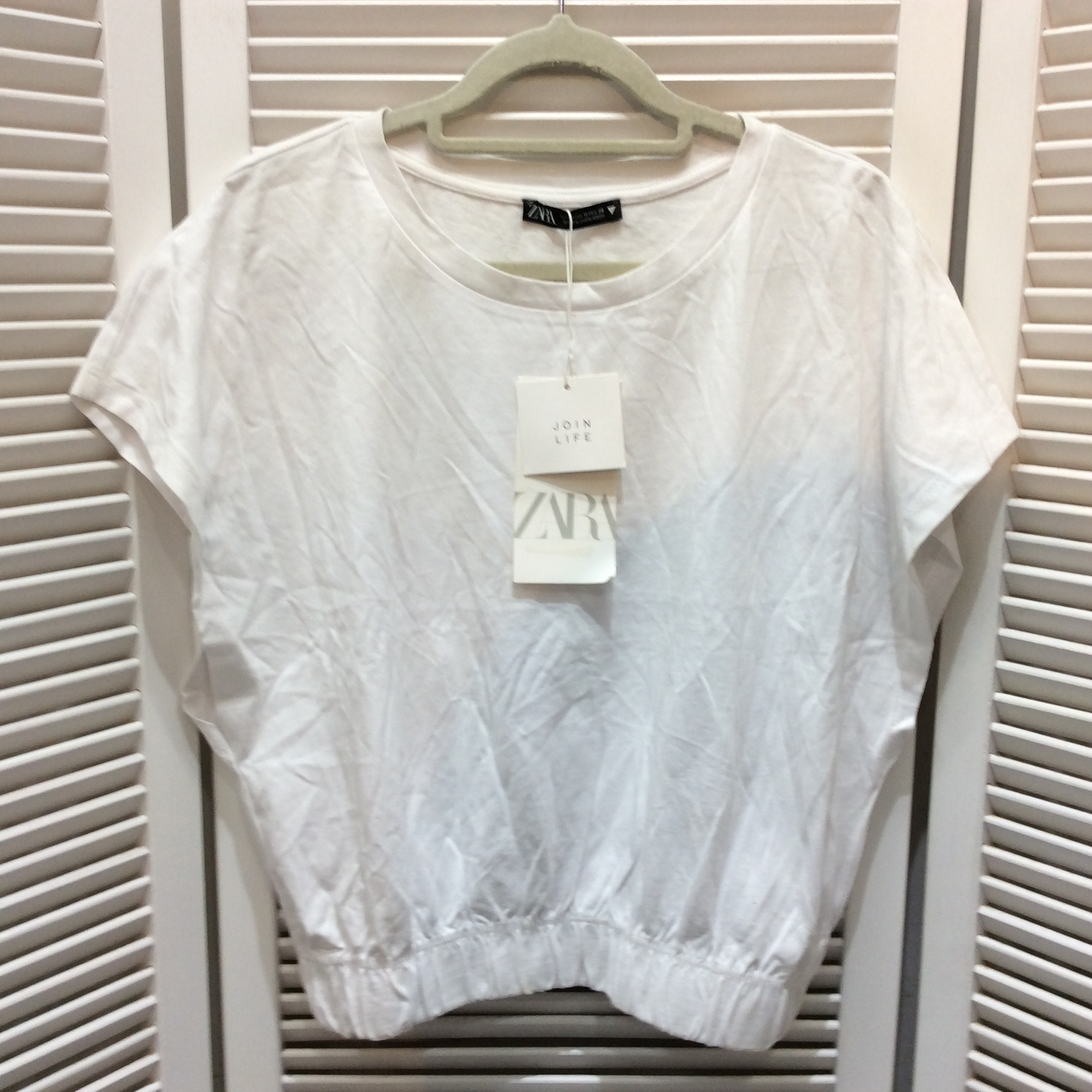 未使用☆ZARA ザラ ノースリーブシャツ M ホワイト