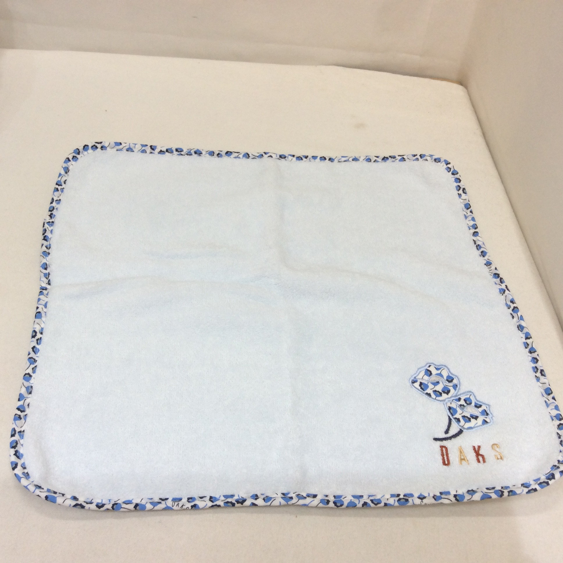 未使用 DAKS ウォッシュタオル  水色
