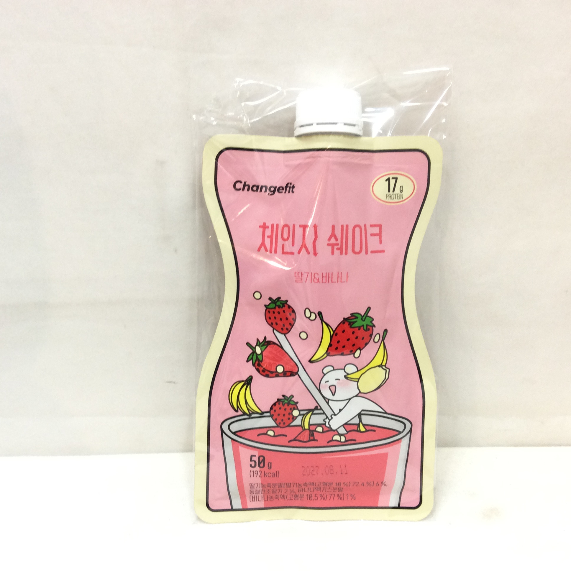 新品 韓国で人気のパウチ型プロテイン ダイエットシェイク イチゴ＆バナナ 50g