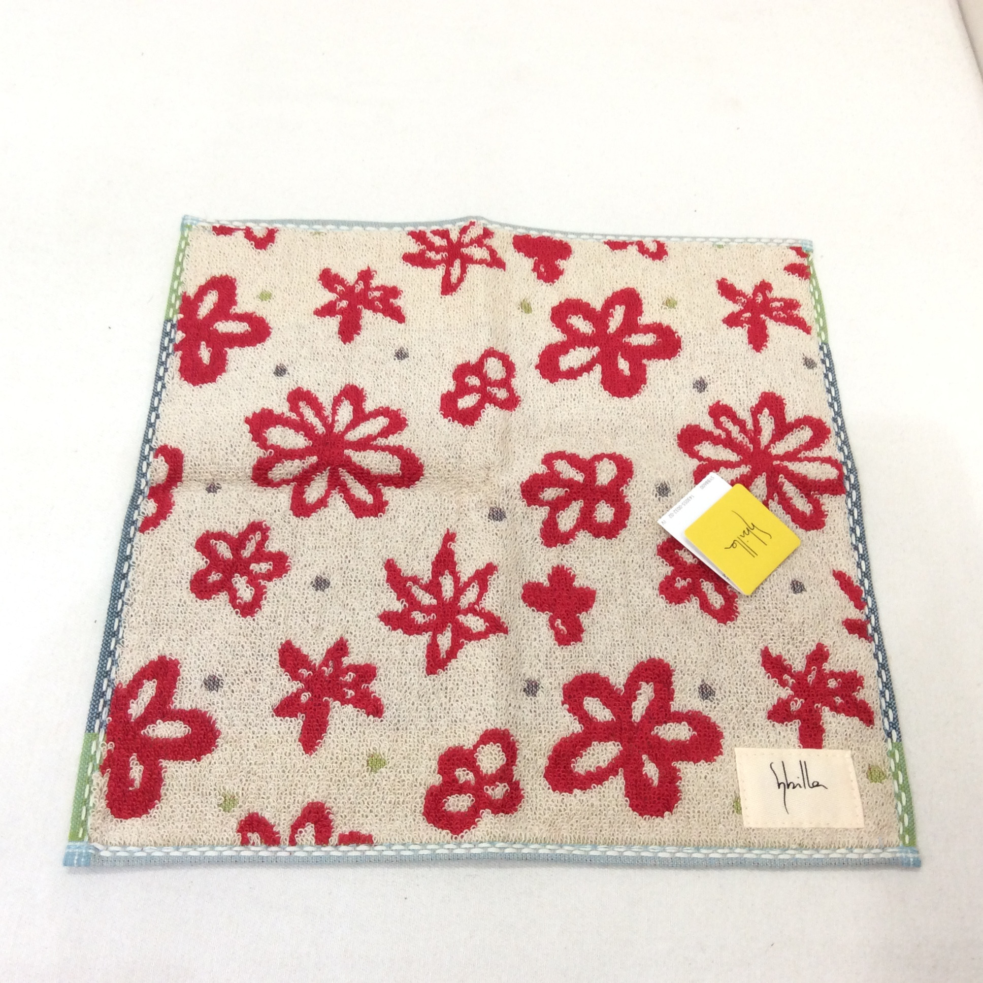 未使用 シビラ タオルハンカチ    赤／花柄