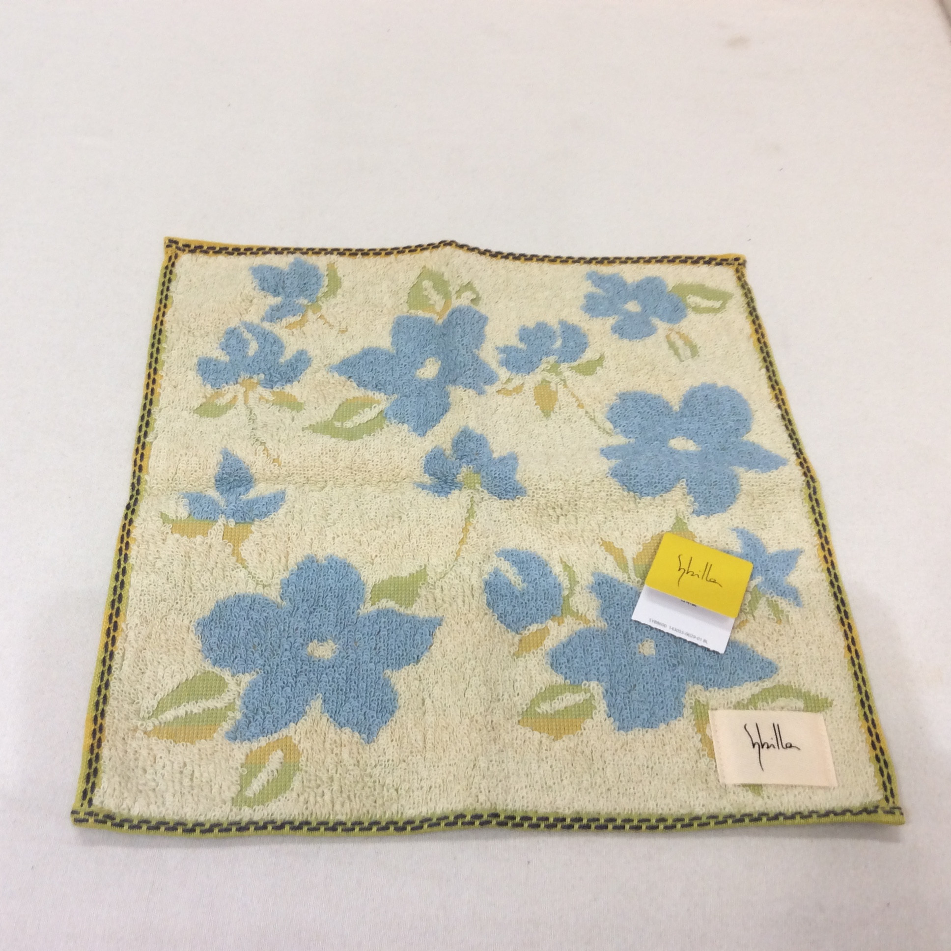 未使用 シビラ タオルハンカチ  グリーン／ブルー花柄