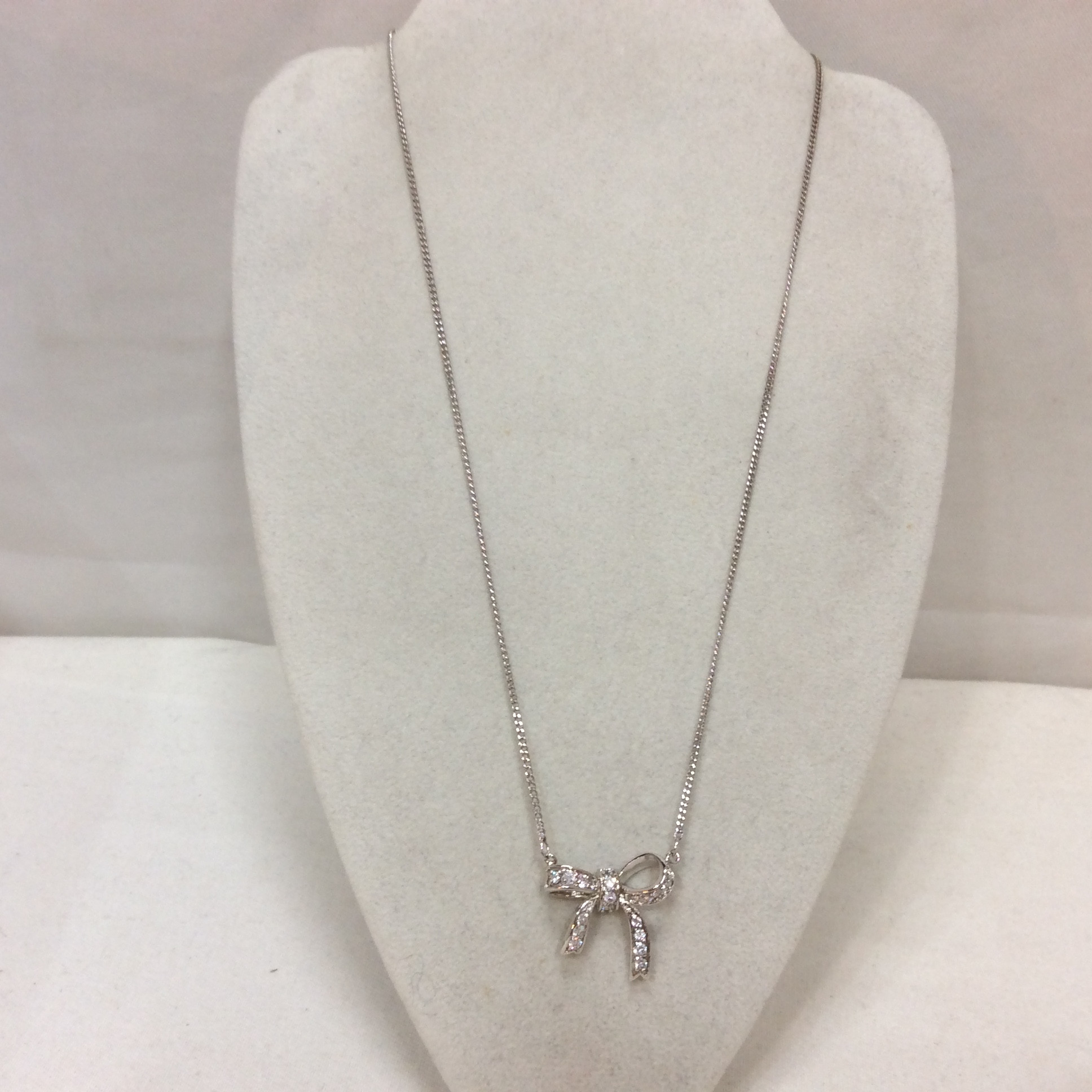 ファッションネックレス  リボン