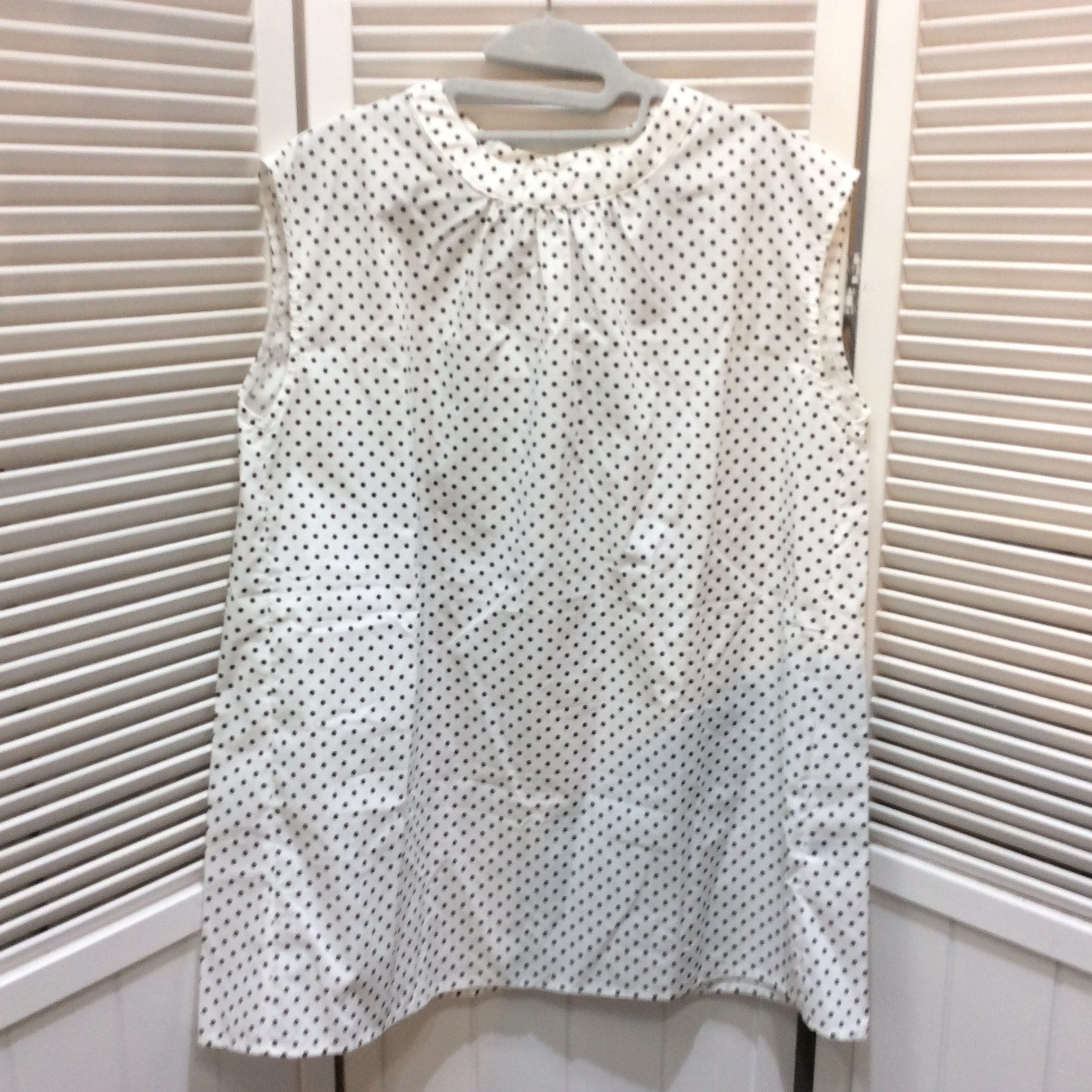 未使用☆RagOut ノースリーブブラウス M ホワイト×ブラックドット