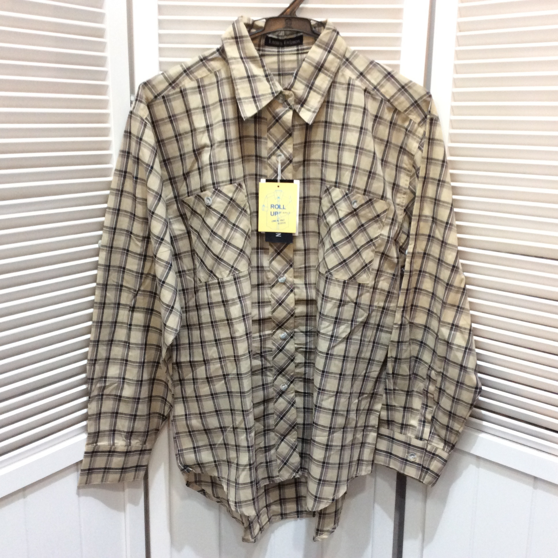 未使用☆袖ロールアップ可 ブラウス M~L ベージュチェック柄