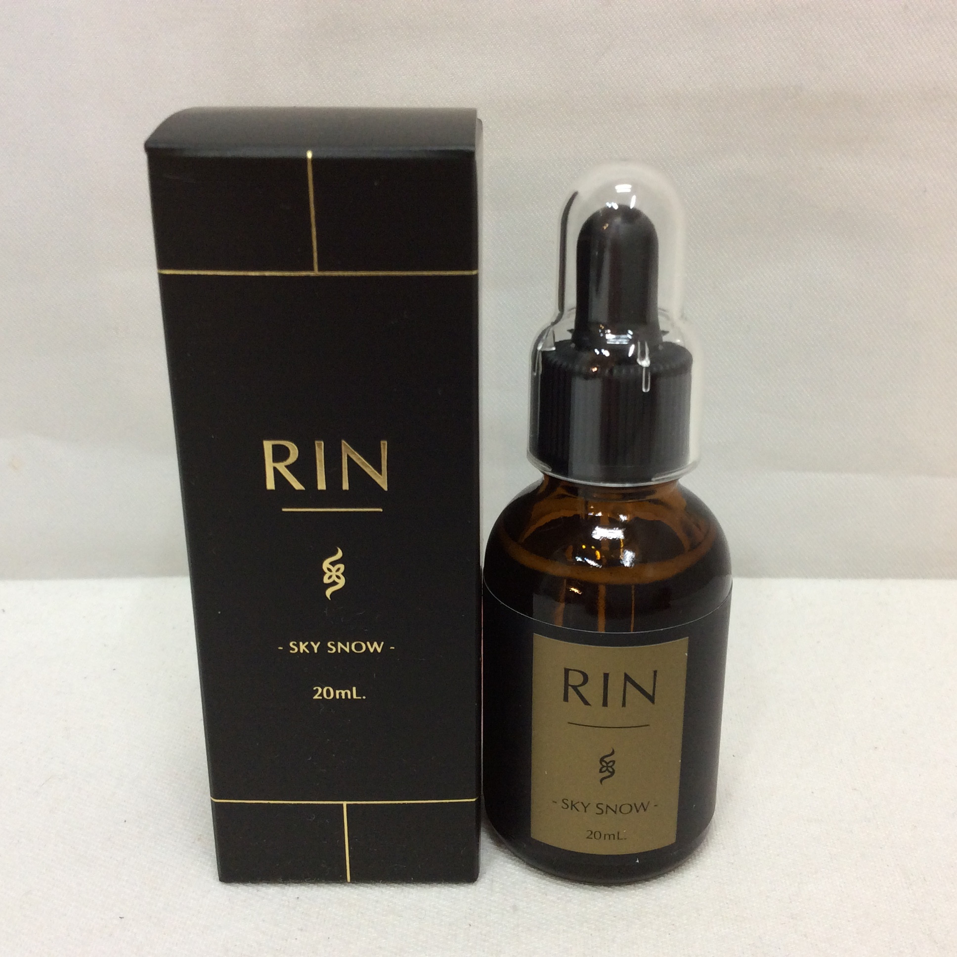 未使用☆RIN SKY SNOW リン スカイスノー 美容液 20ml